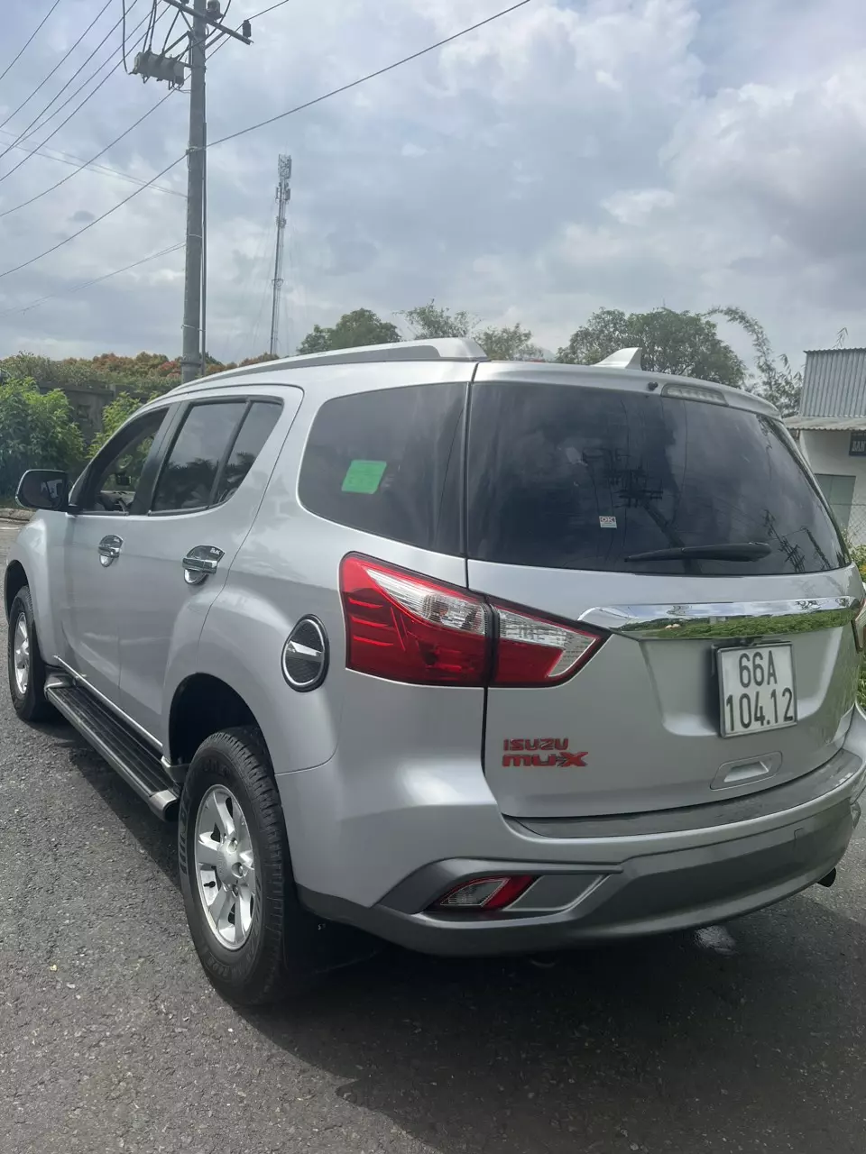 CHÍNH CHỦ CẦN BÁN XE ISUZU MUX 7 SẢN XUẤT NĂM 2019-1