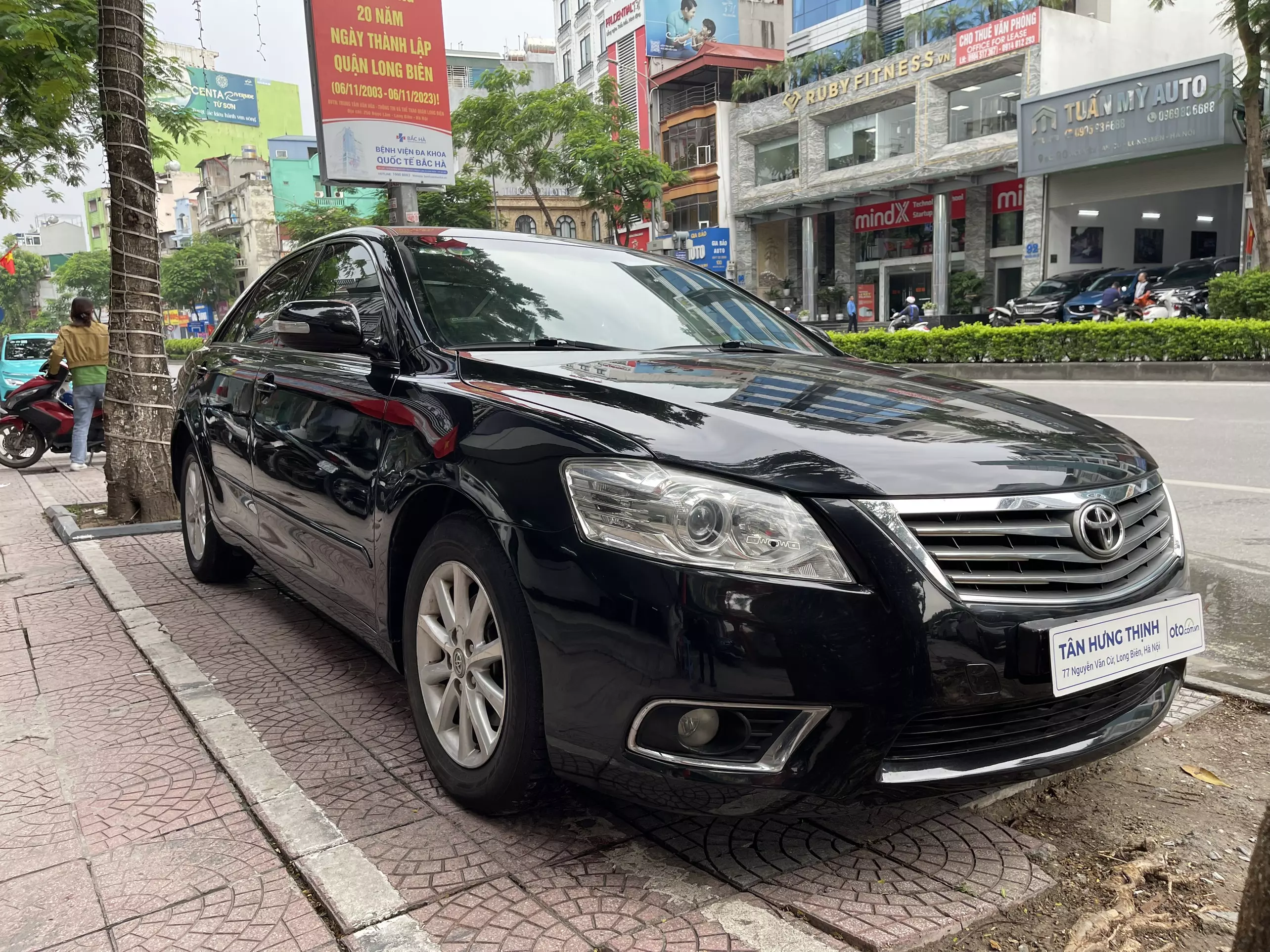 Chính chủ cần bán Toyota Camry 2.4G sx 2010 đk lđ 2011 -7