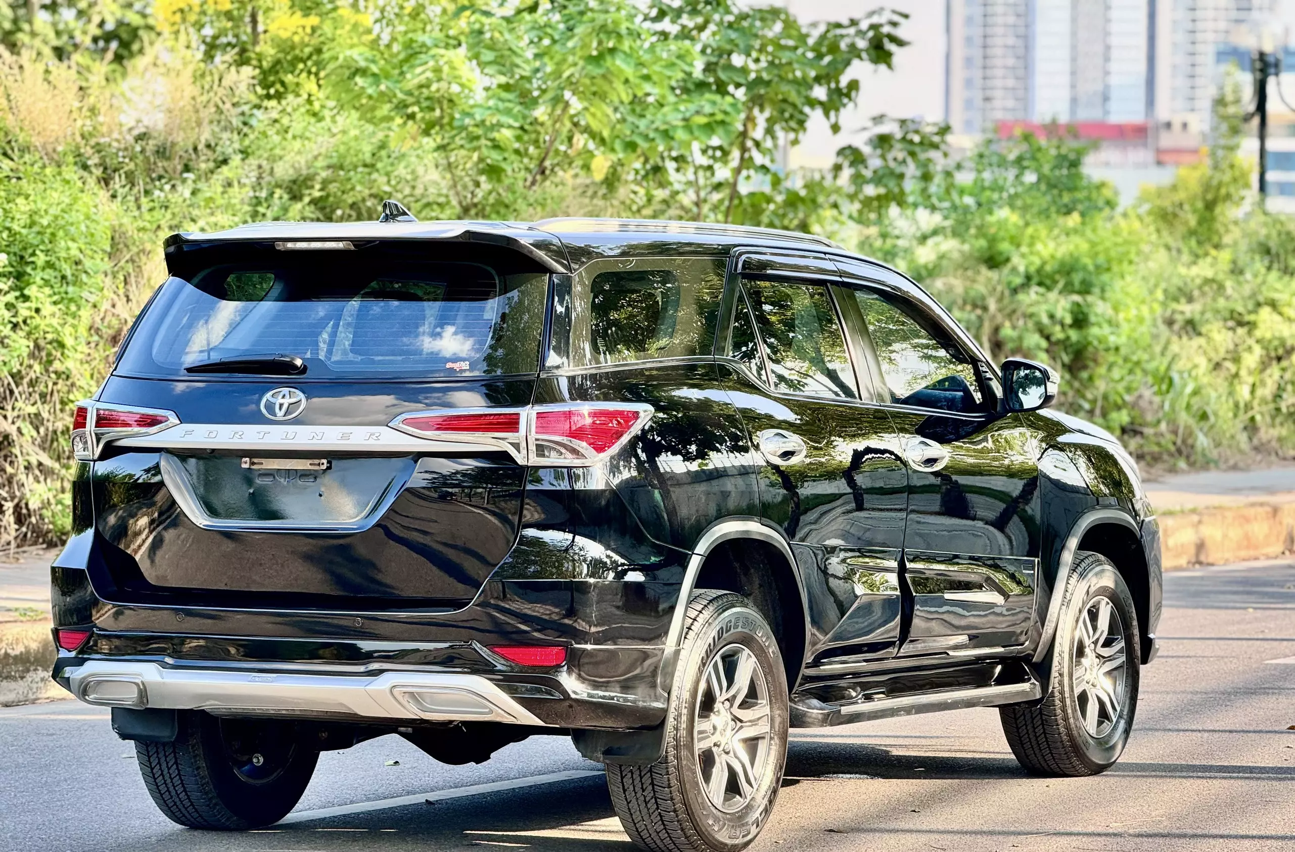 CẦN BÁN CHIẾC XE FORTUNER 2017 TẠI NAM TỪ LIÊM - TP. HÀ NỘI -4