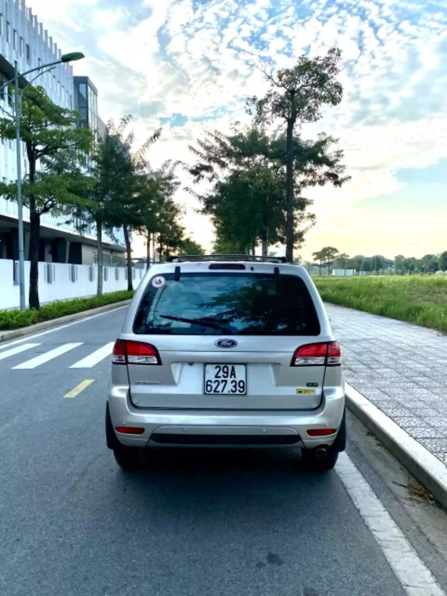 Chính chủ cần Bán Xe Escape 2012 một chủ từ đầu-0