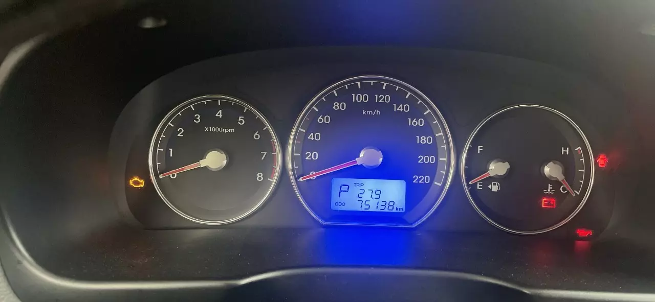 Bán xe Huyndai Santa Fe 2.4 AT 4WD 2011-7