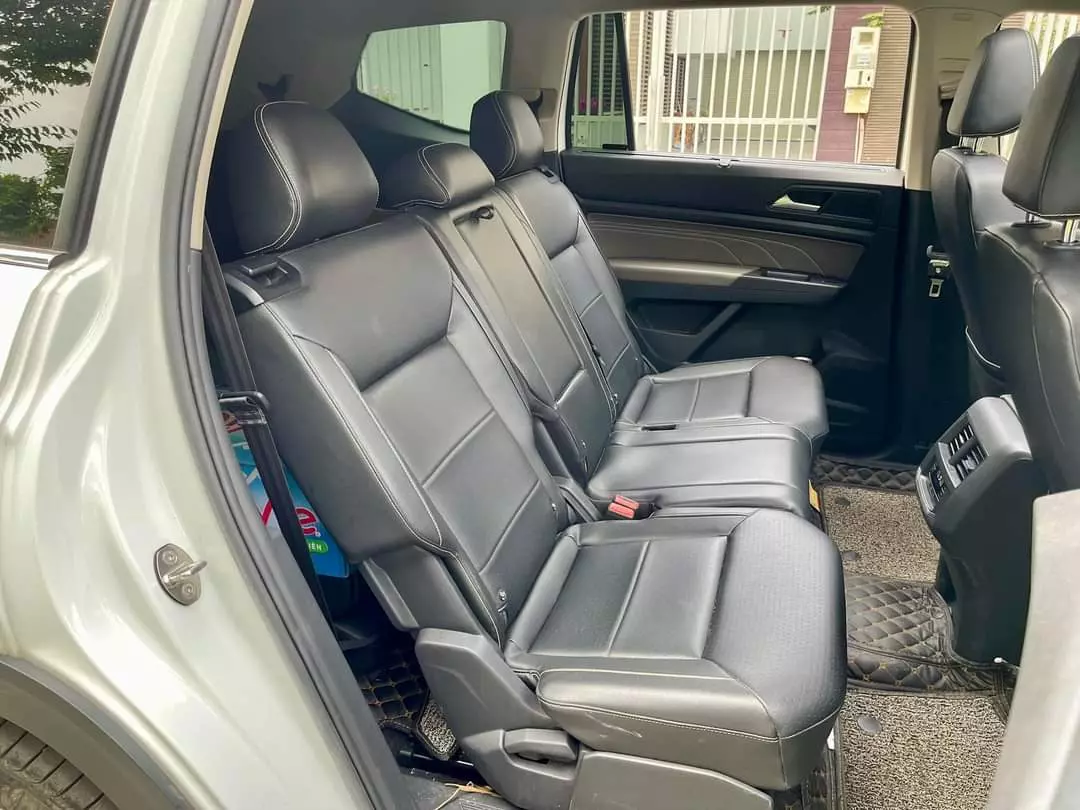 Xe Volkswagen Teramont 2022 đăng ký lần đầu, chính chủ -5