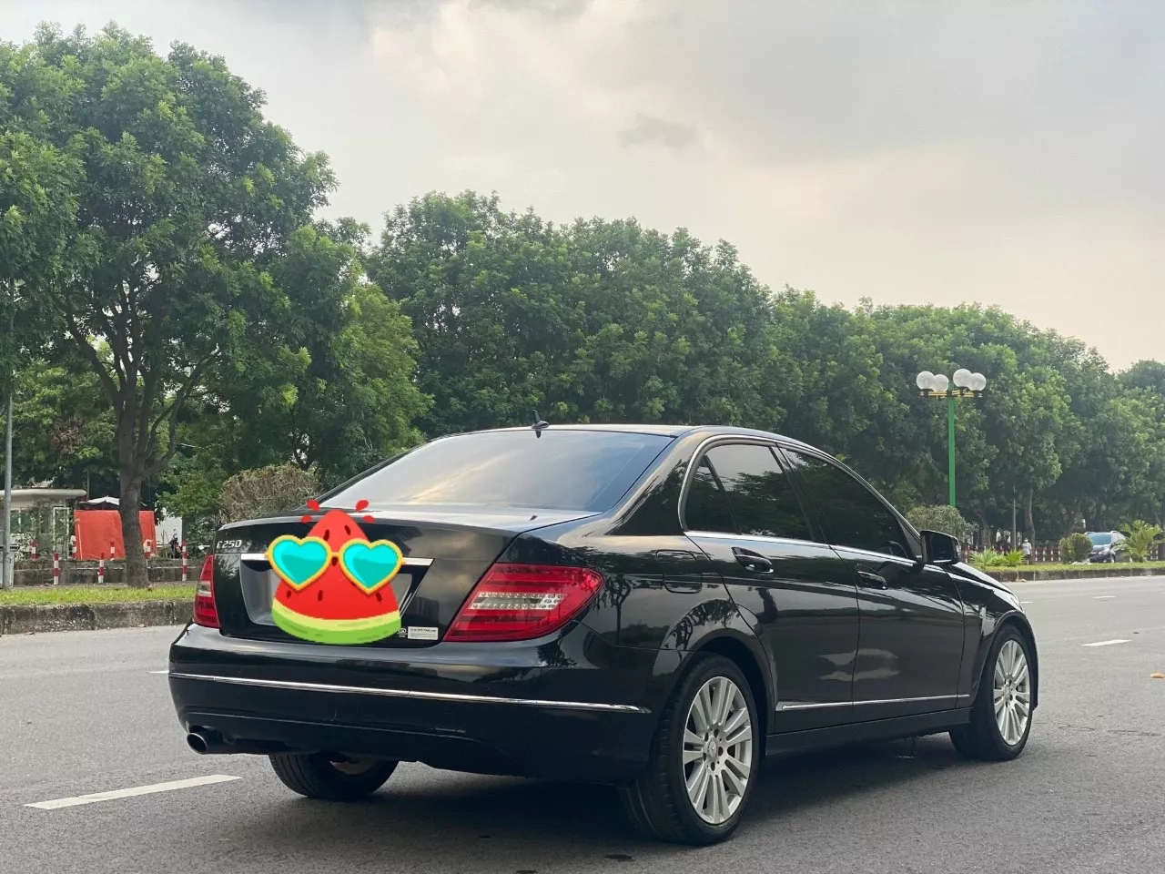 Cần Bán xe c250-2