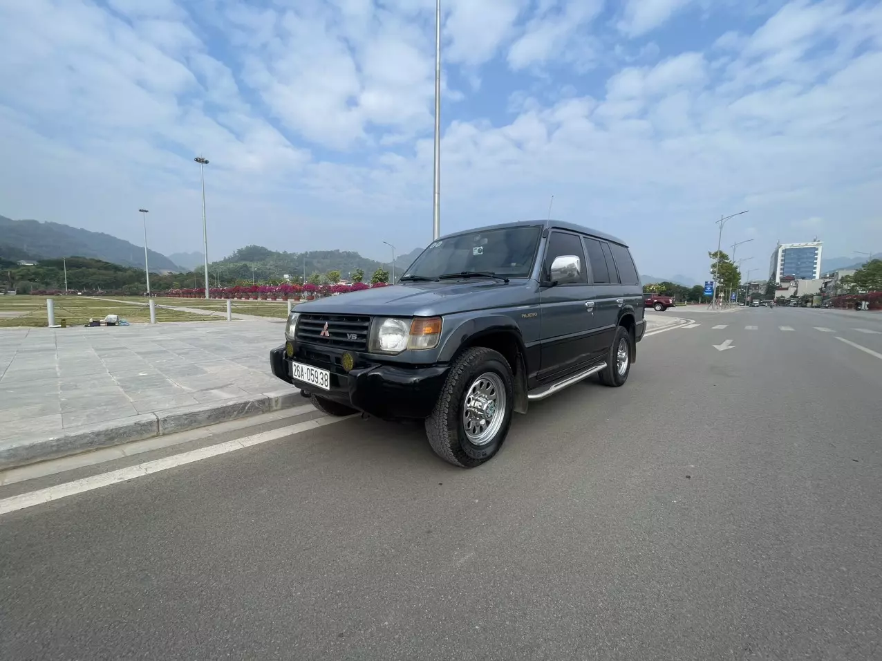 CHÍNH CHỦ CẦN BÁN XE MITSUBISHI PAJERO V6 3000 SẢN XUẤT NĂM 1999-6