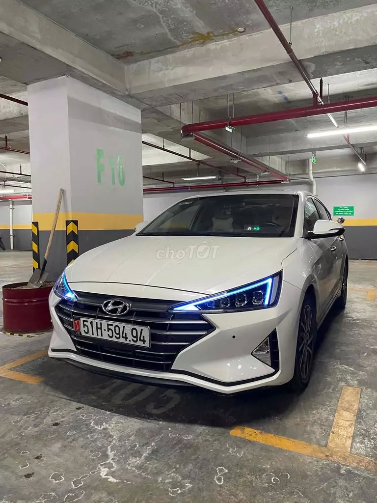 Cần bán Hyundai Elantra 2.0 2019 một chủ, biển TP.HCM-1