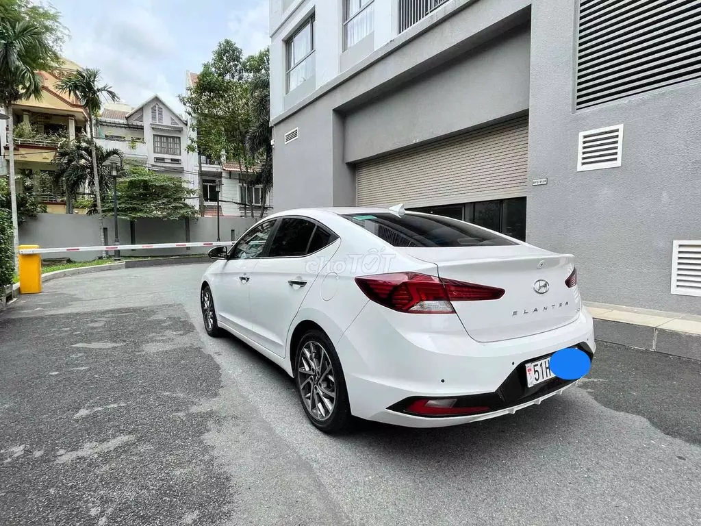 Cần bán Hyundai Elantra 2.0 2019 một chủ, biển TP.HCM-4