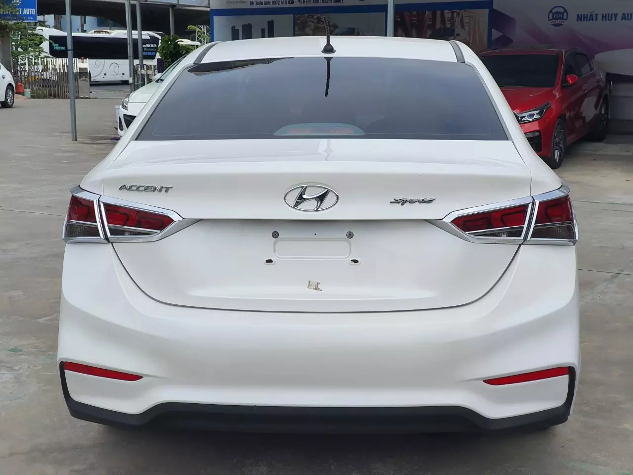Bán xe Hyundai Accent 1.4 MT 2020-4