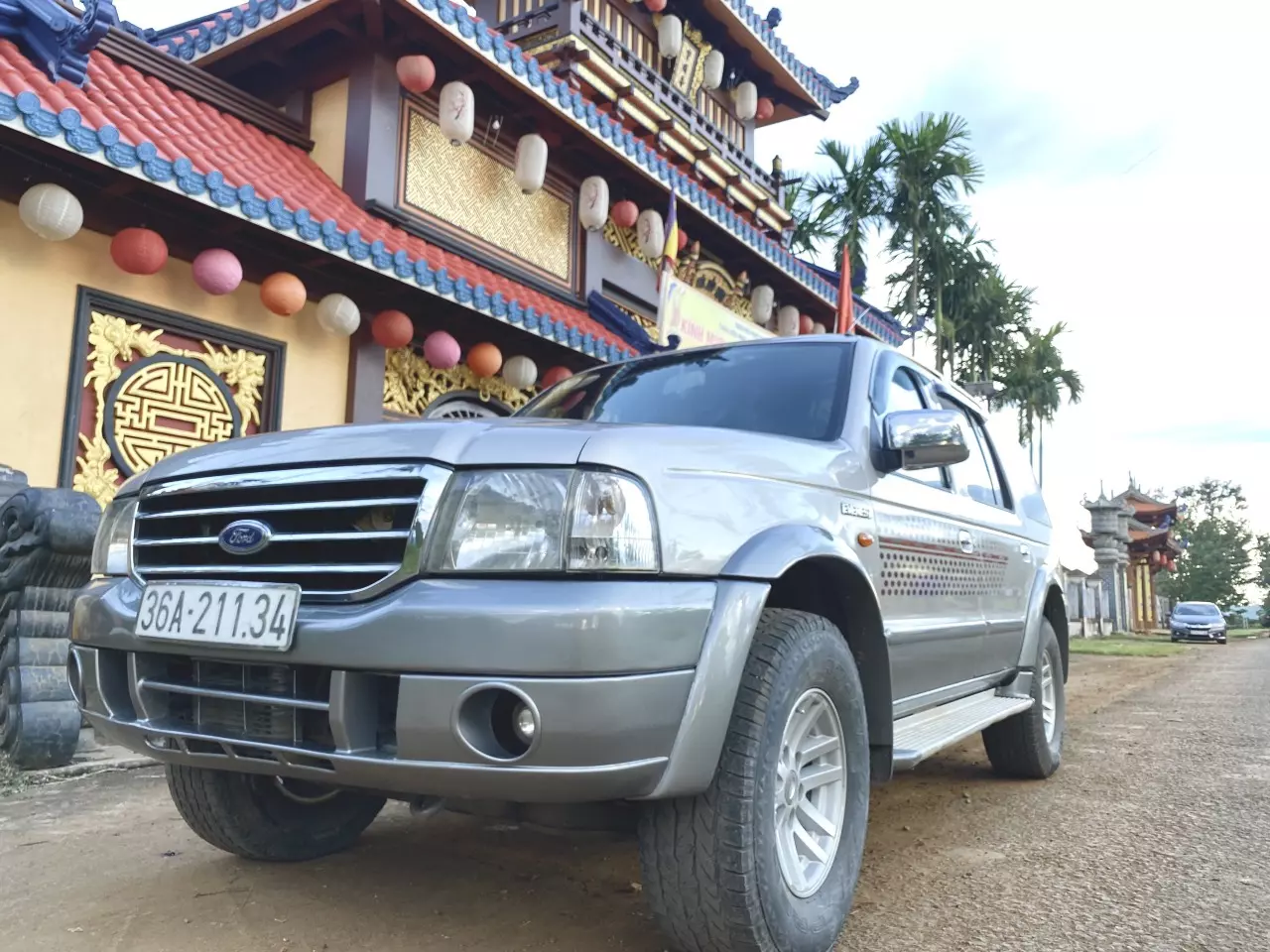 Chính chủ bán xe Ford everest máy dầu số sàn-0