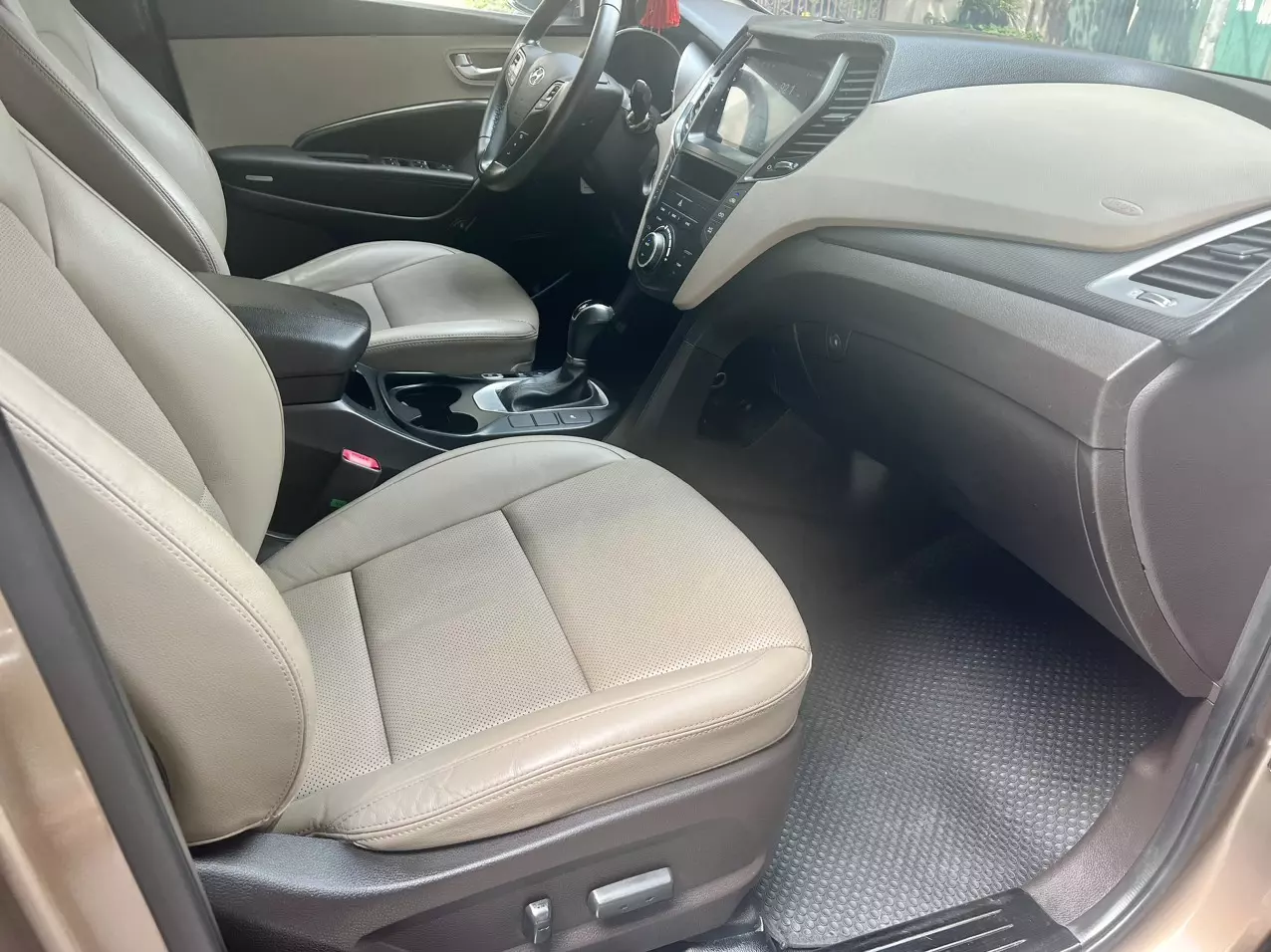 B&#225;n xe Hyundai Santafe 2.2D 2018 m&#225;y dầu-11