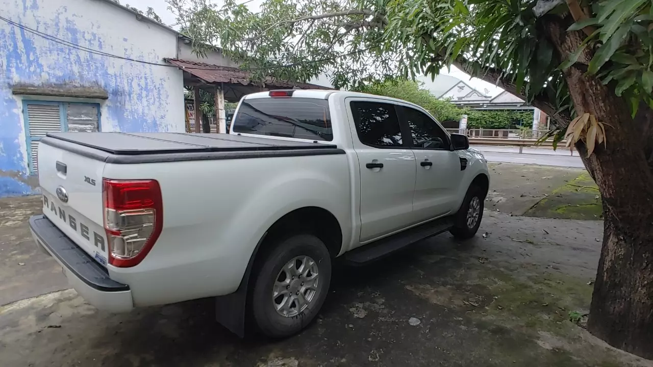 Chính chủ bán xe FORD RANGER sản xuất năm 2021-2