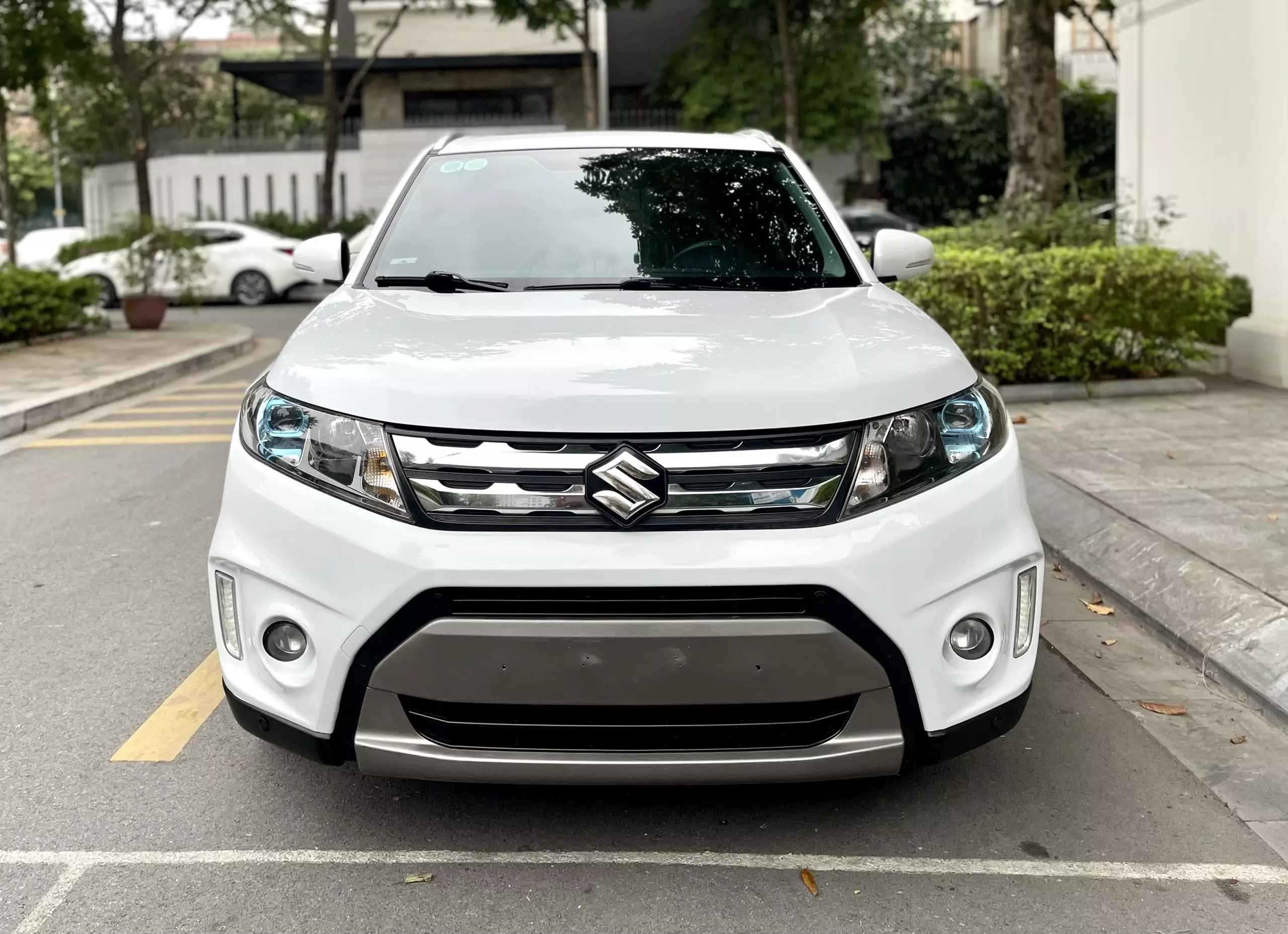 Bán xe Suzuki Vitara 1.6AT 2016 nhập khẩu Hungary-1