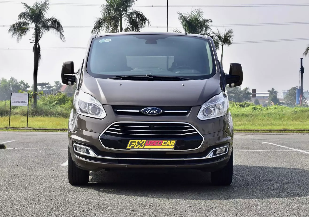 Bán Xe Ford Tourneo Titanium 2019, nhập chính hãng-5