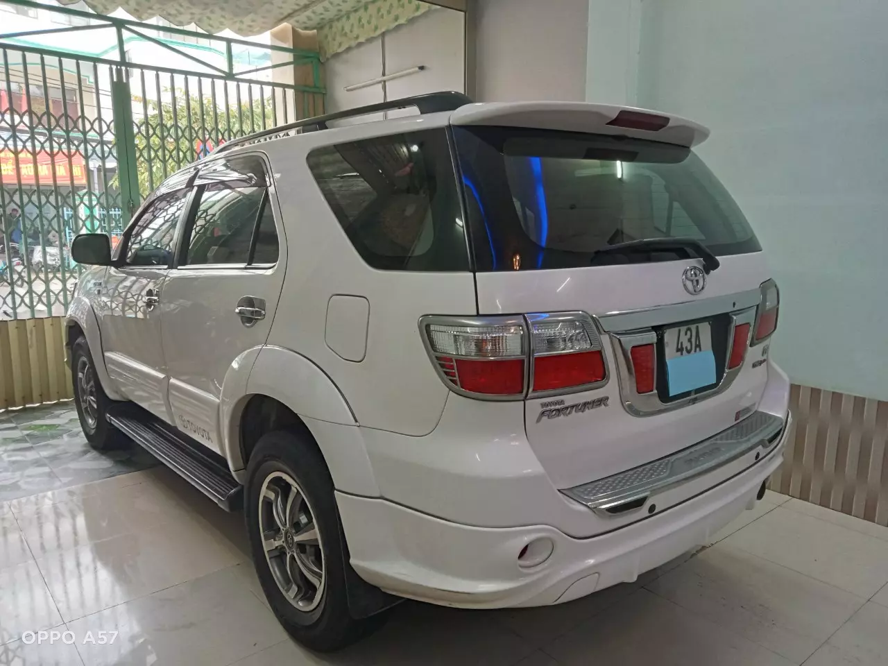 Chính chủ bán xe Toyota Fortuner TRD (2 cầu) đời 2011-5