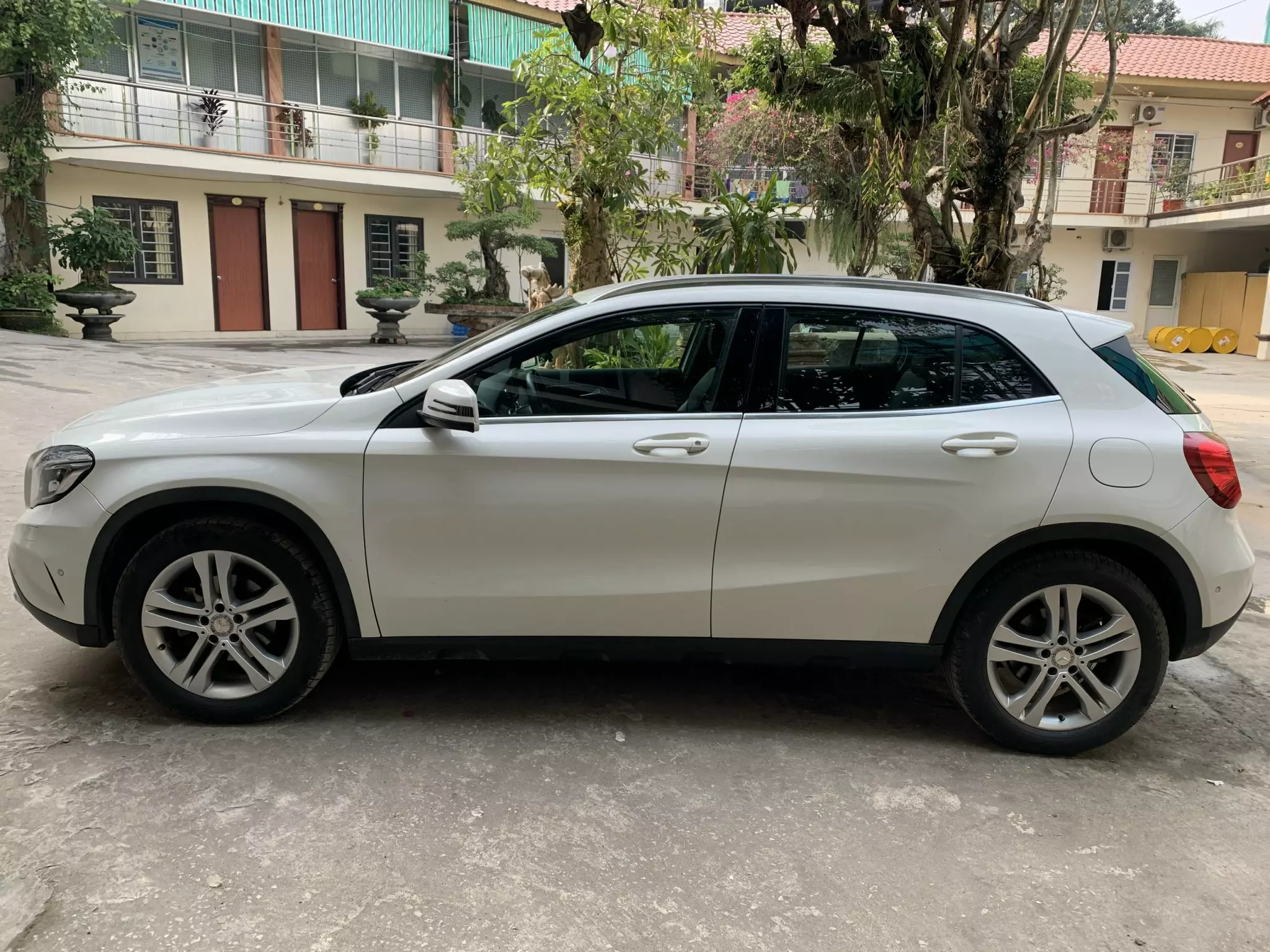  Chính chủ bán xe Mercedes Benz GLA200 2014-3