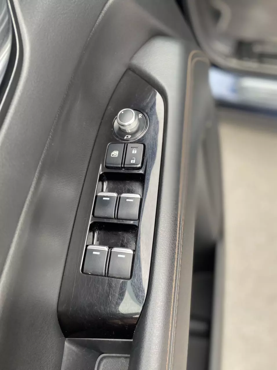 Cần bán xe Mazda CX5 2.5Pre 2019-12