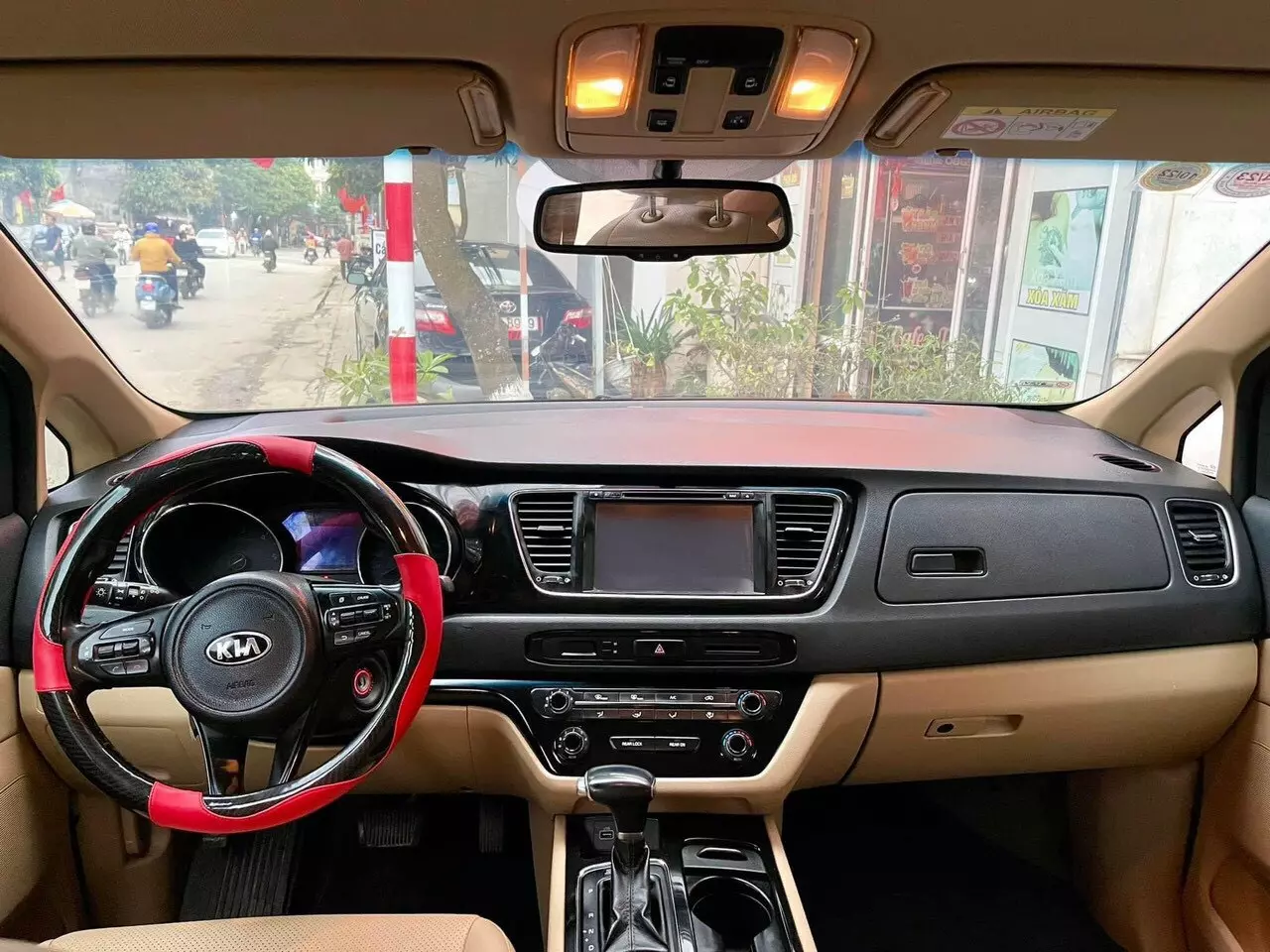 Kia Sedona 2.2 CRDI 2018 bản Tiêu Chuẩn / Od-5