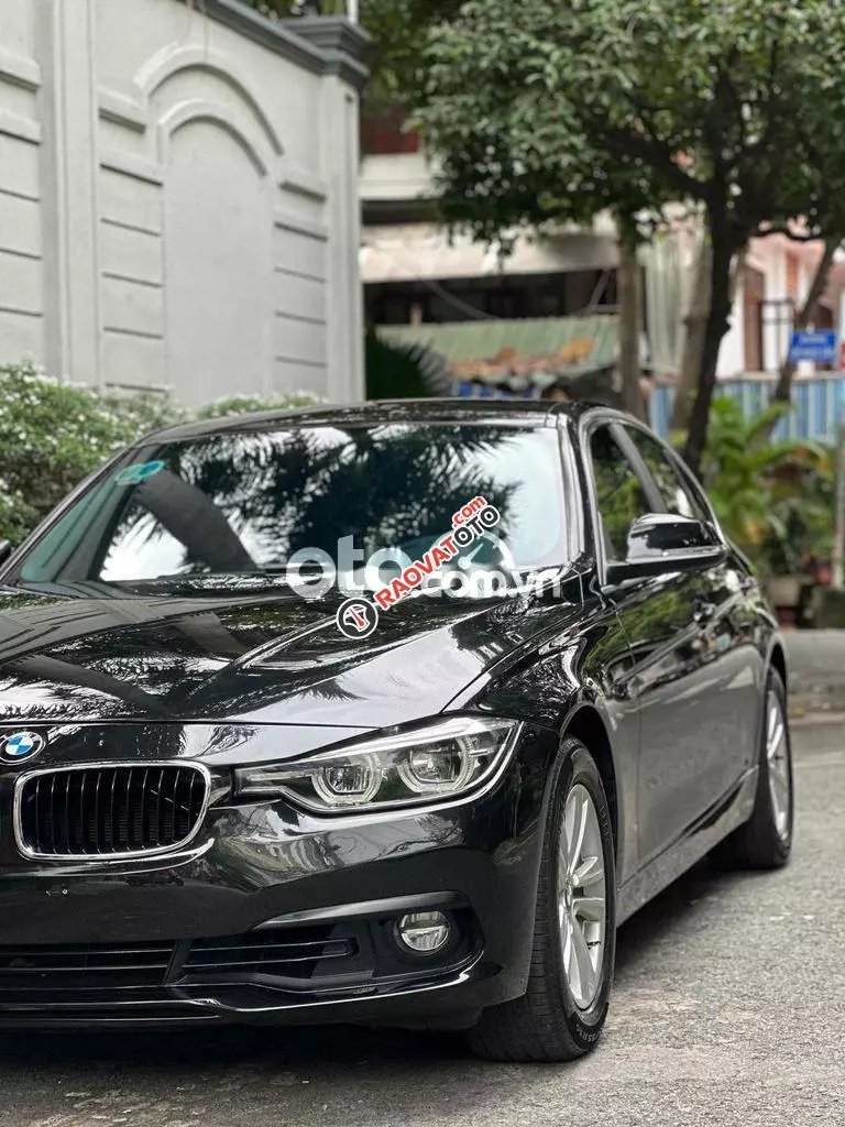 BMW S3 B48 LCi 2016 màu Đen-1