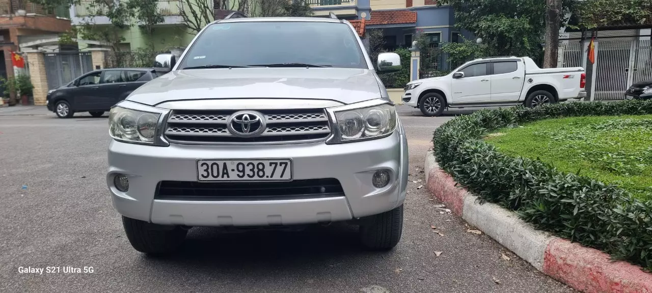 Bán xe Toyota Fortuner 2.7 V,, sx năm 2010,-1