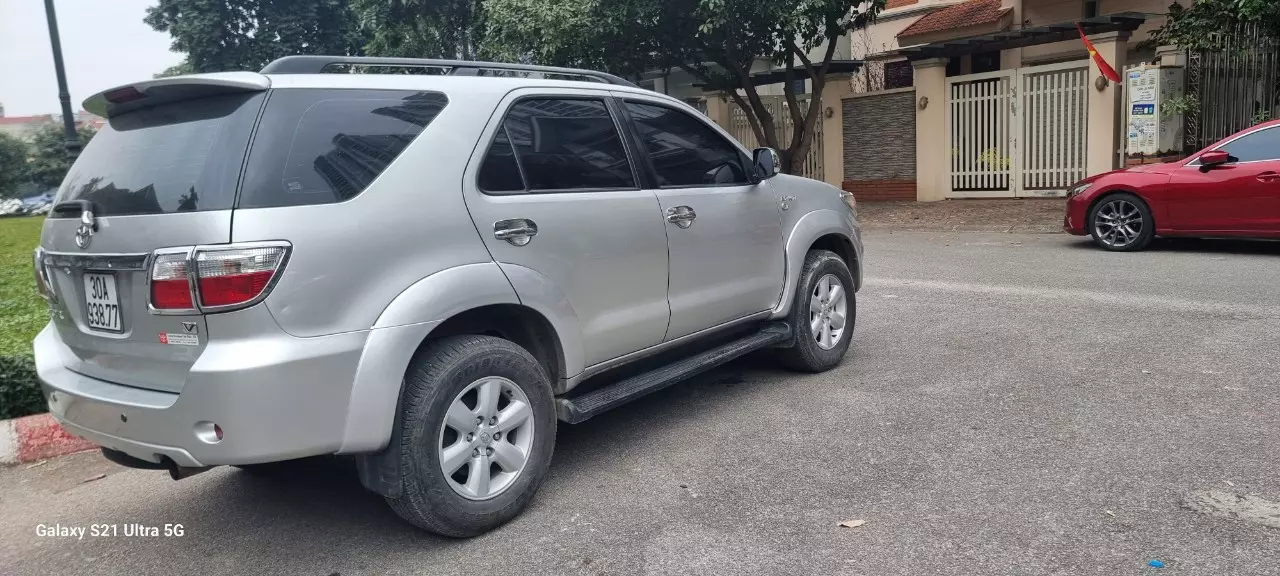 Bán xe Toyota Fortuner 2.7 V,, sx năm 2010,-2