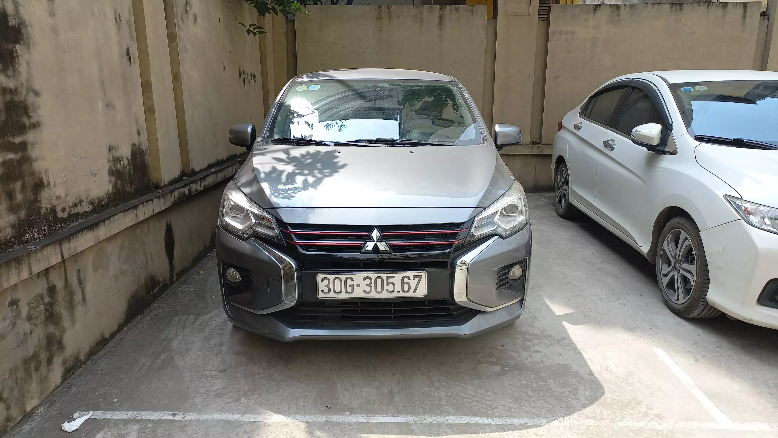 Chính chủ bán xe Mitsubishi Attrage CTV 2020-0