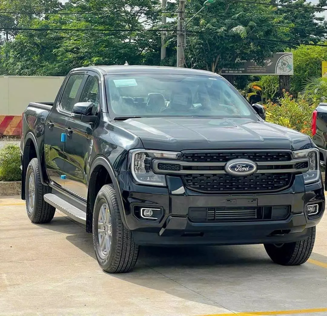   FORD EVEREST thế hệ mới-1