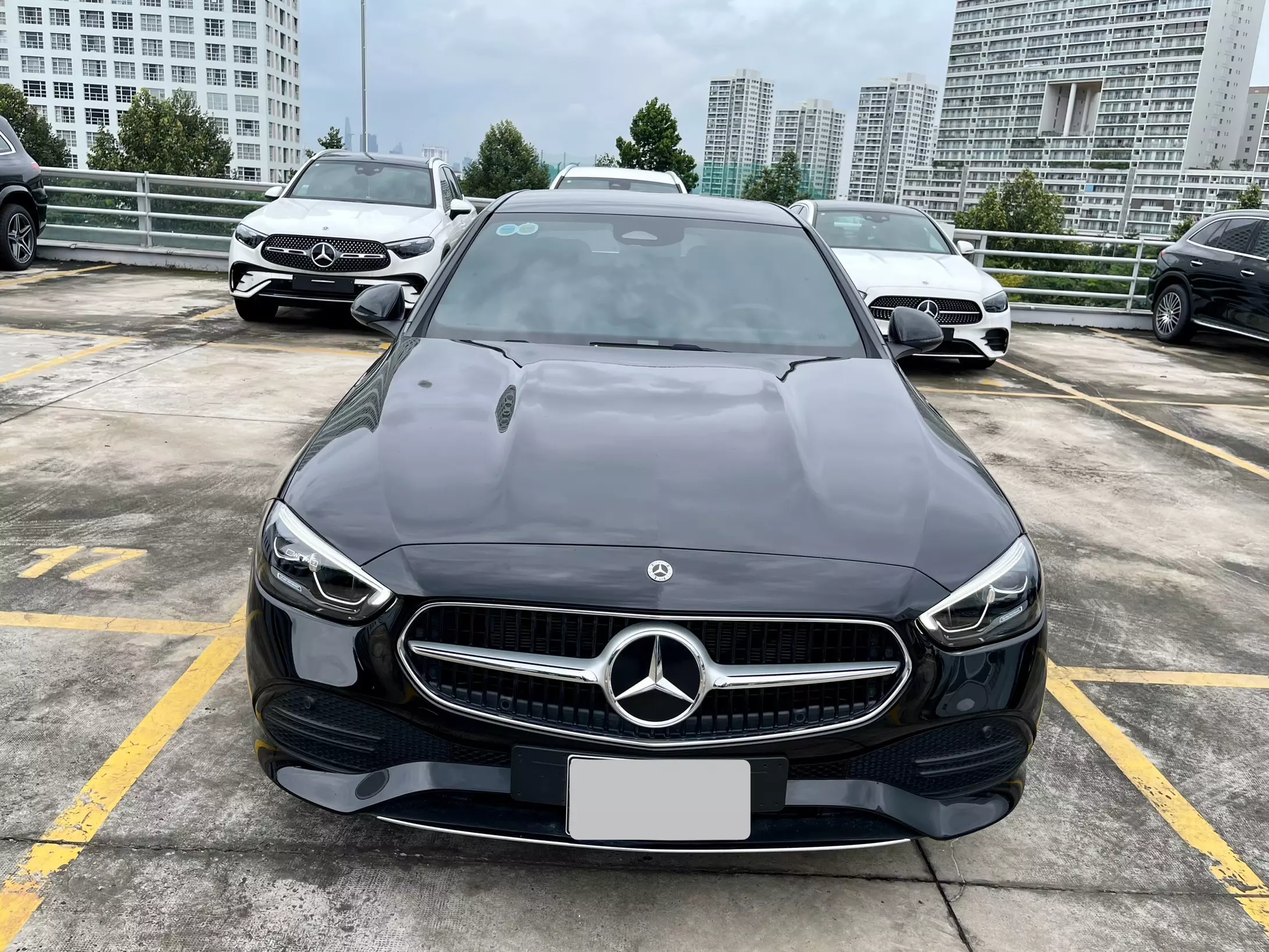 Mercedes-Benz Phú Mỹ Hưng Cần Bán C200 Plus 2023 Lướt, Xe SD Đưa Đón Sếp-6