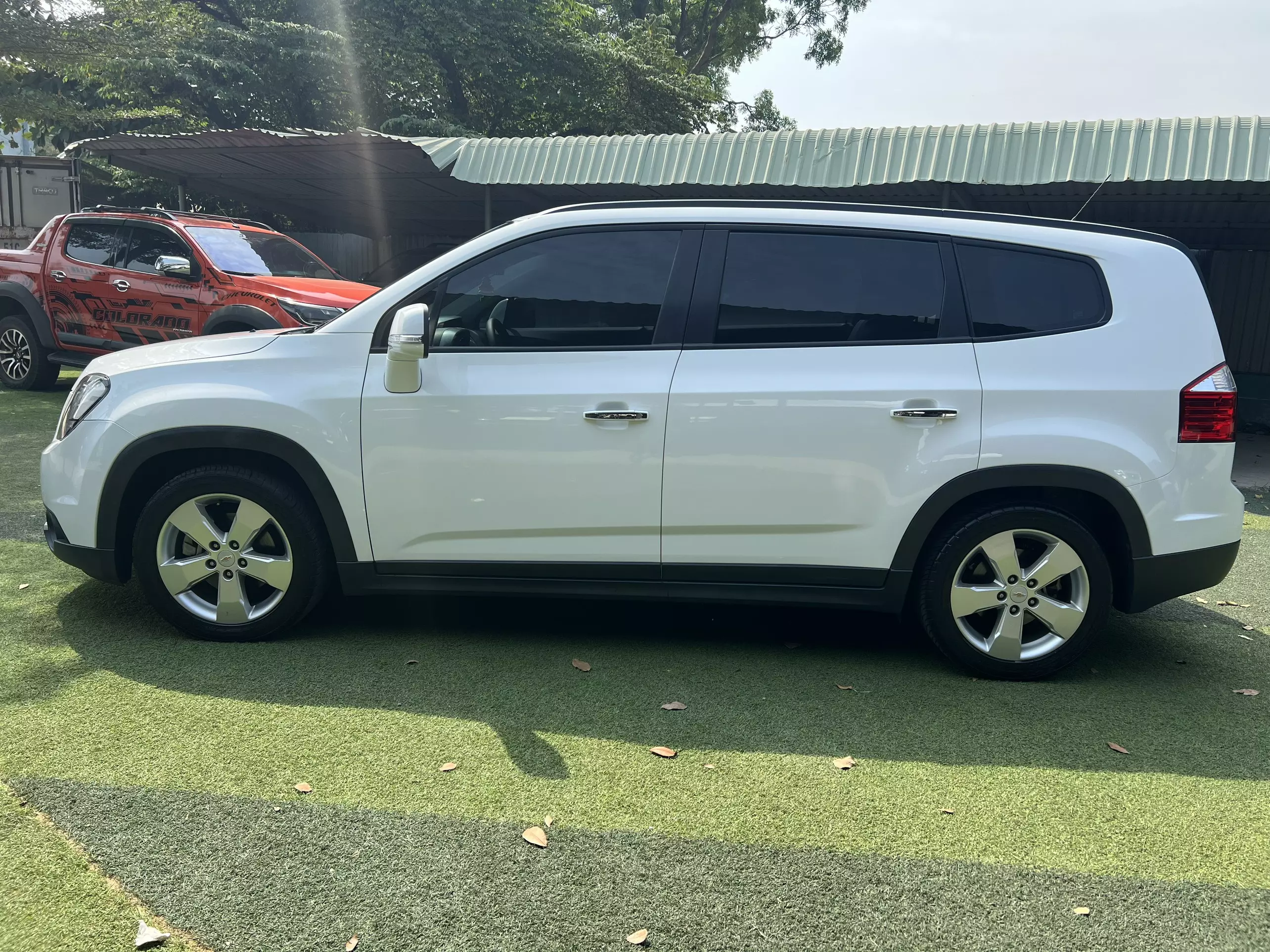 Chính chủ bán xe CHEVROLET ORLANDO LTZ sản xuất năm 2017 -9