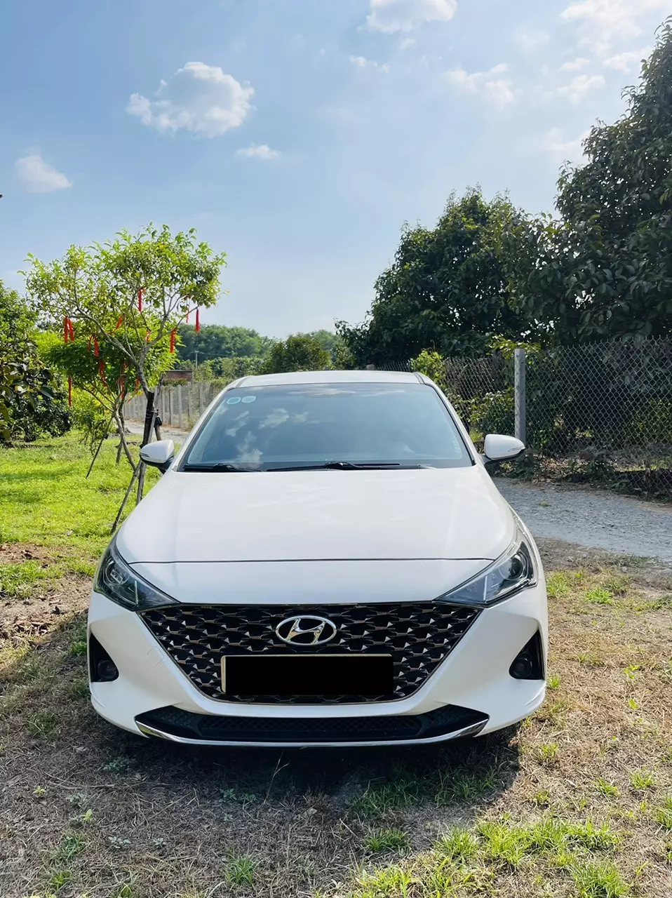 BÁN XE HYUNDAI ACCENT - 2022 MÀU TRẮNG ,BIỂN TỈNH - Giá 430 TRIỆU .-2