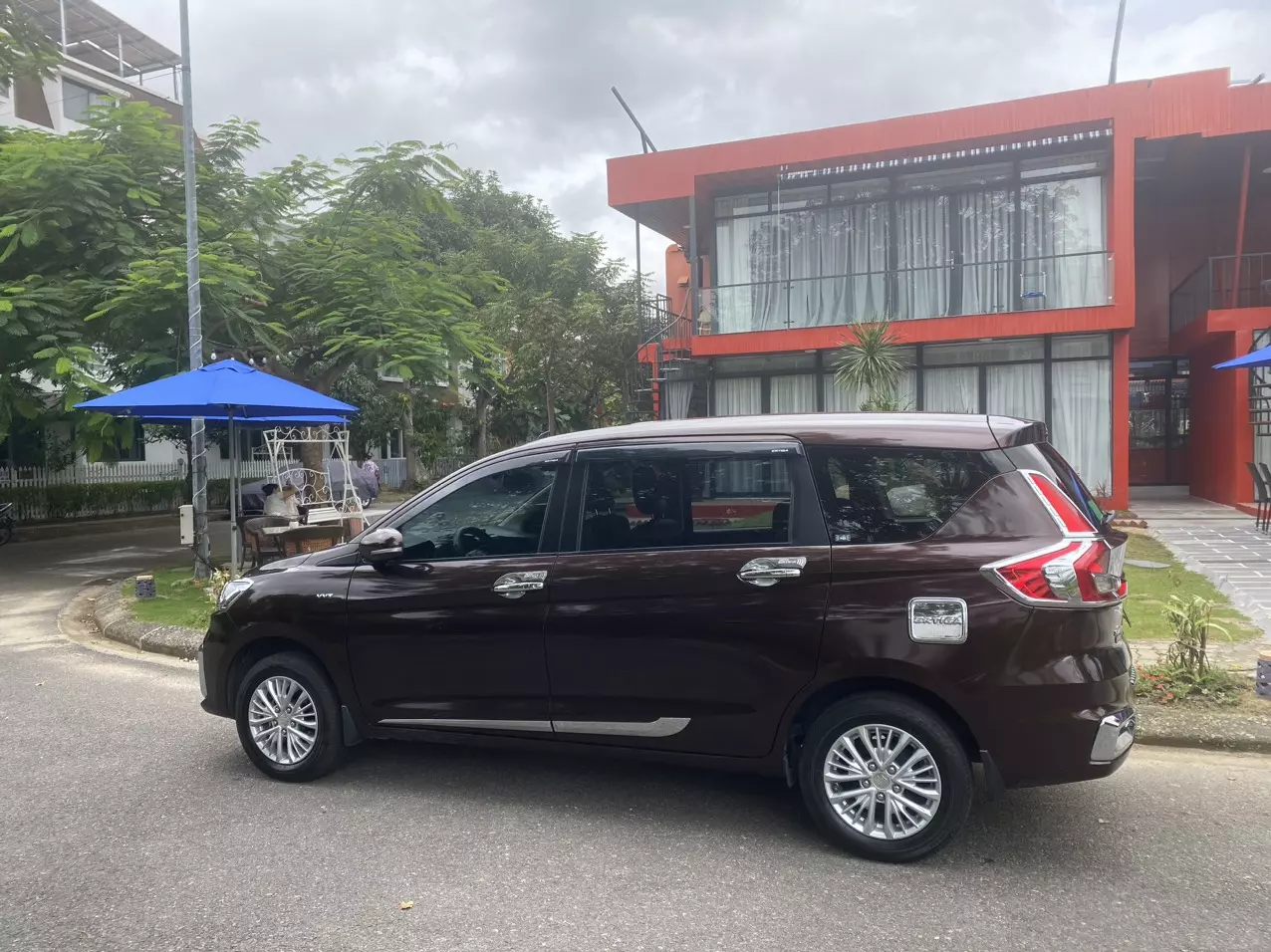 Chính chủ bán xe 7 chỗ Suzuki Ertiga GLX 1.5 AT 2019 -2