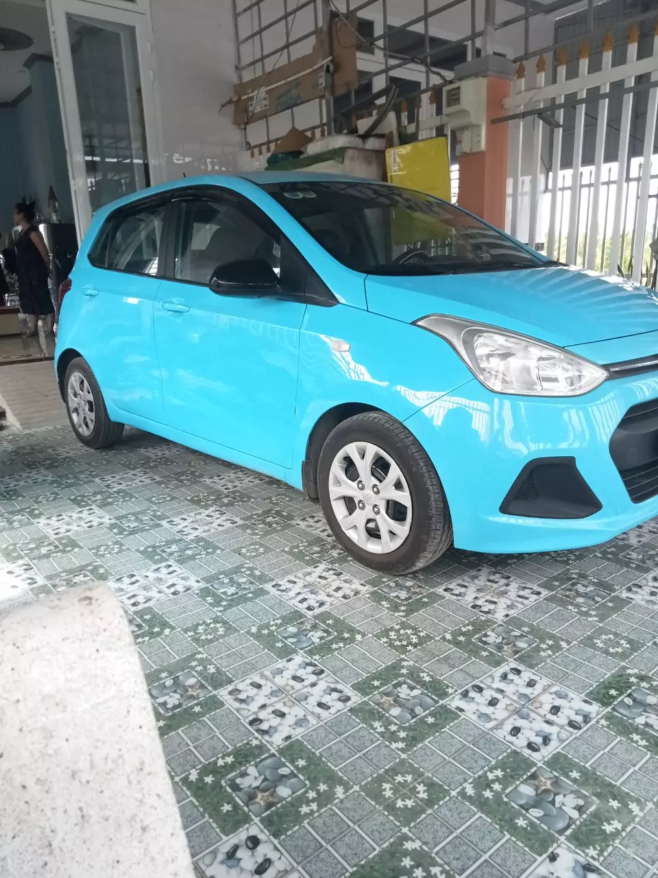 Chính chủ bán xe HYUNDAI GRAND I10  sản xuất năm 2016-0