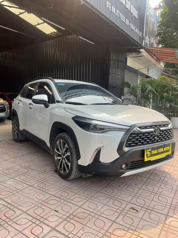CẦN BÁN NHANH Toyota Cross 2021 bản V-2