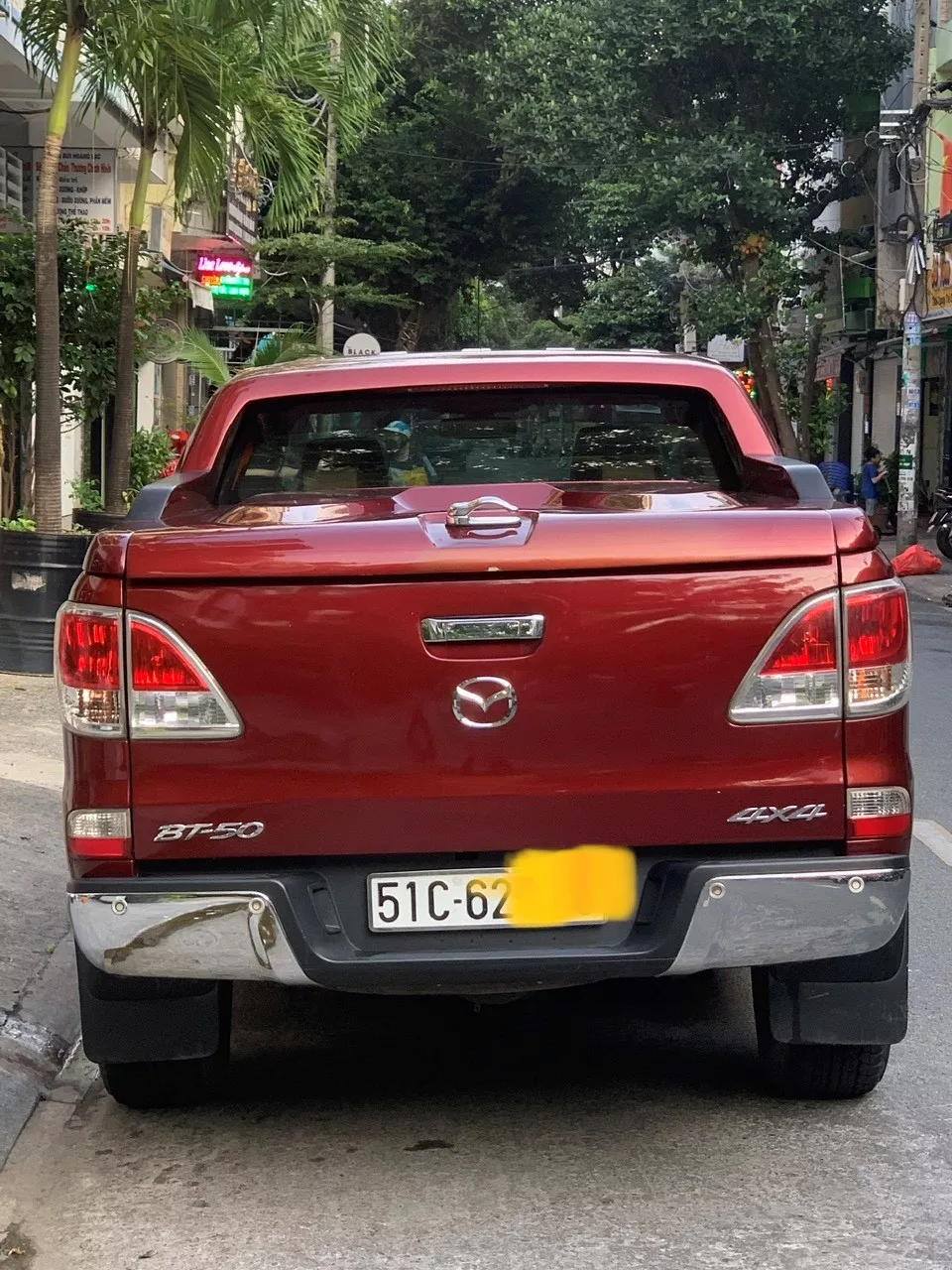 Mazda BT-50 3.2MT hai cầu, máy dầu, nhập khẩu, sản xuất 2015, biển HCM,-0