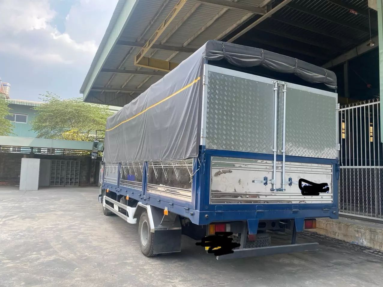 Xe tải thùng chenglong 6.35 tấn thùng dài 6m4 -3