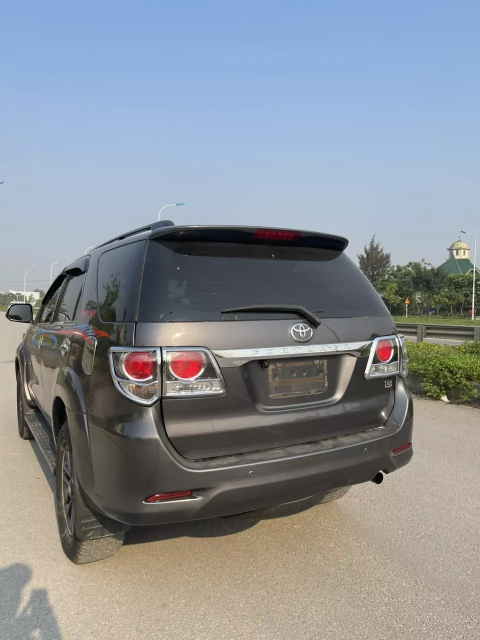 MÌNH CẦN BÁN XE FORTUNER 2016 MT-4