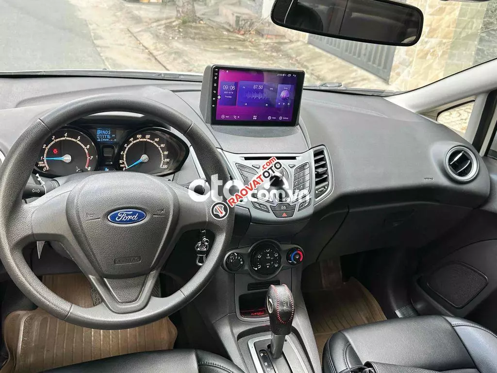 Ford Fiesta 2014 số tự động êm ái-8