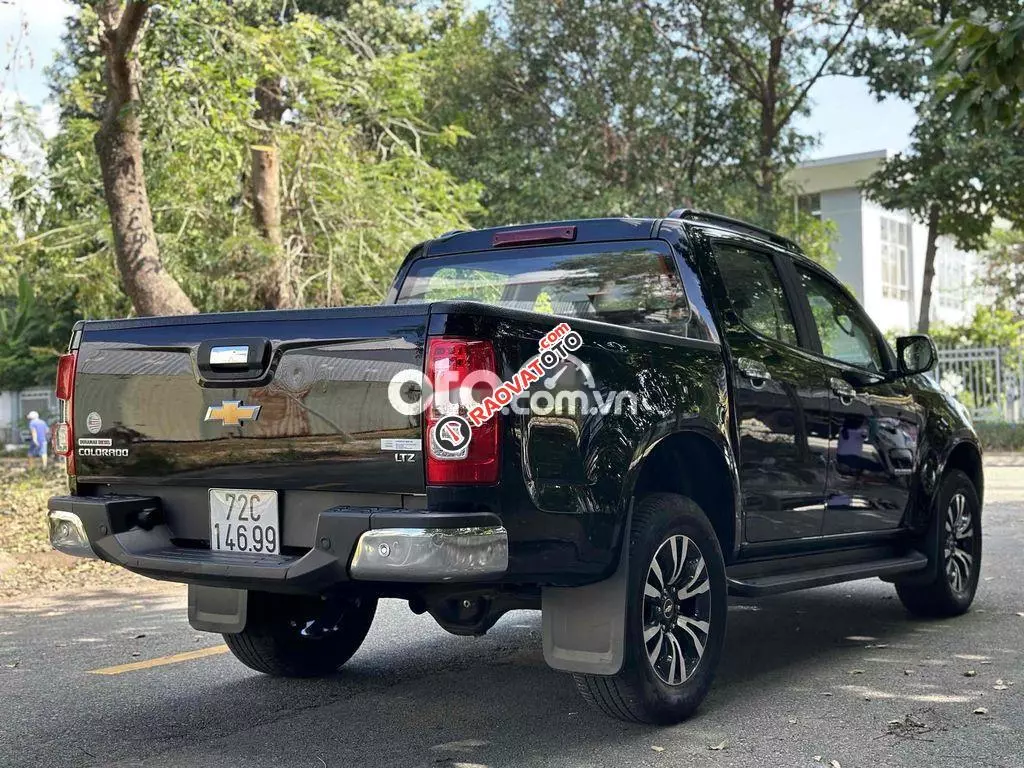 Chevrolet Colorado 2018 2 cầu nhập Thái siêu đẹp-8
