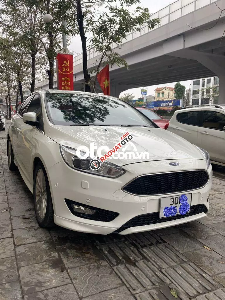 Ford Focus S ecoboost sx 2018 màu trắng.-2