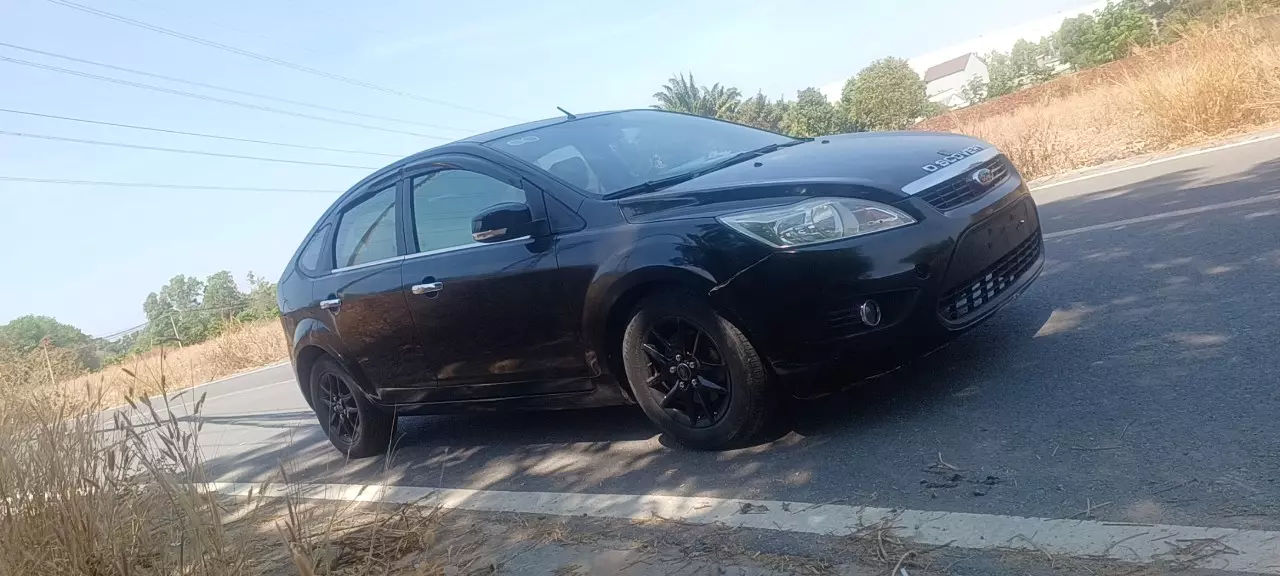 Ford Focus 1.8 AT 2009-6