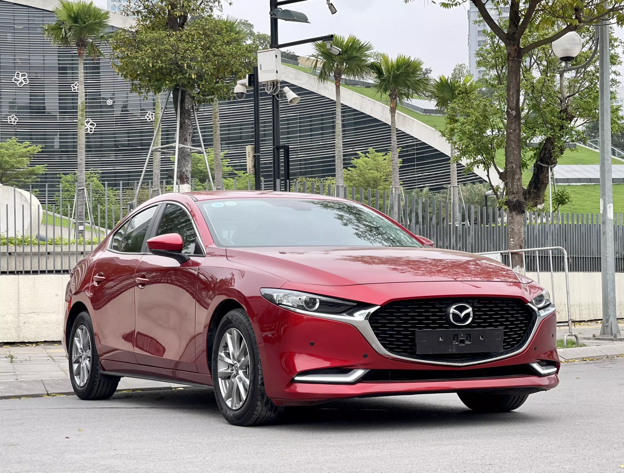 Chính chủ cần bán xe Mazda 3-1.5 luxury đỏ phale -1
