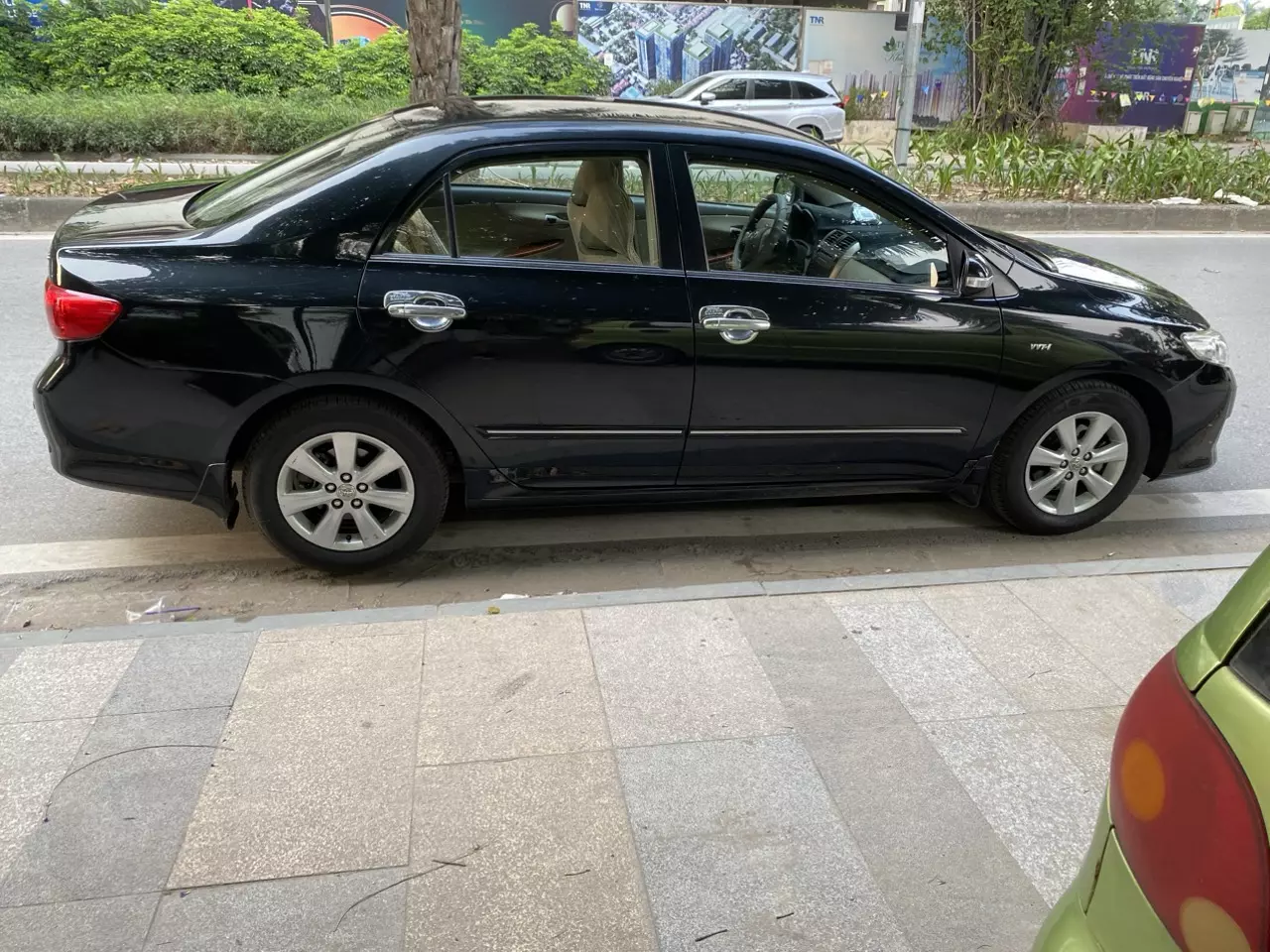 Cần bán xe Toyota Altis đời 2008, máy xăng, số tự động, đã đi được 107144 km. -2