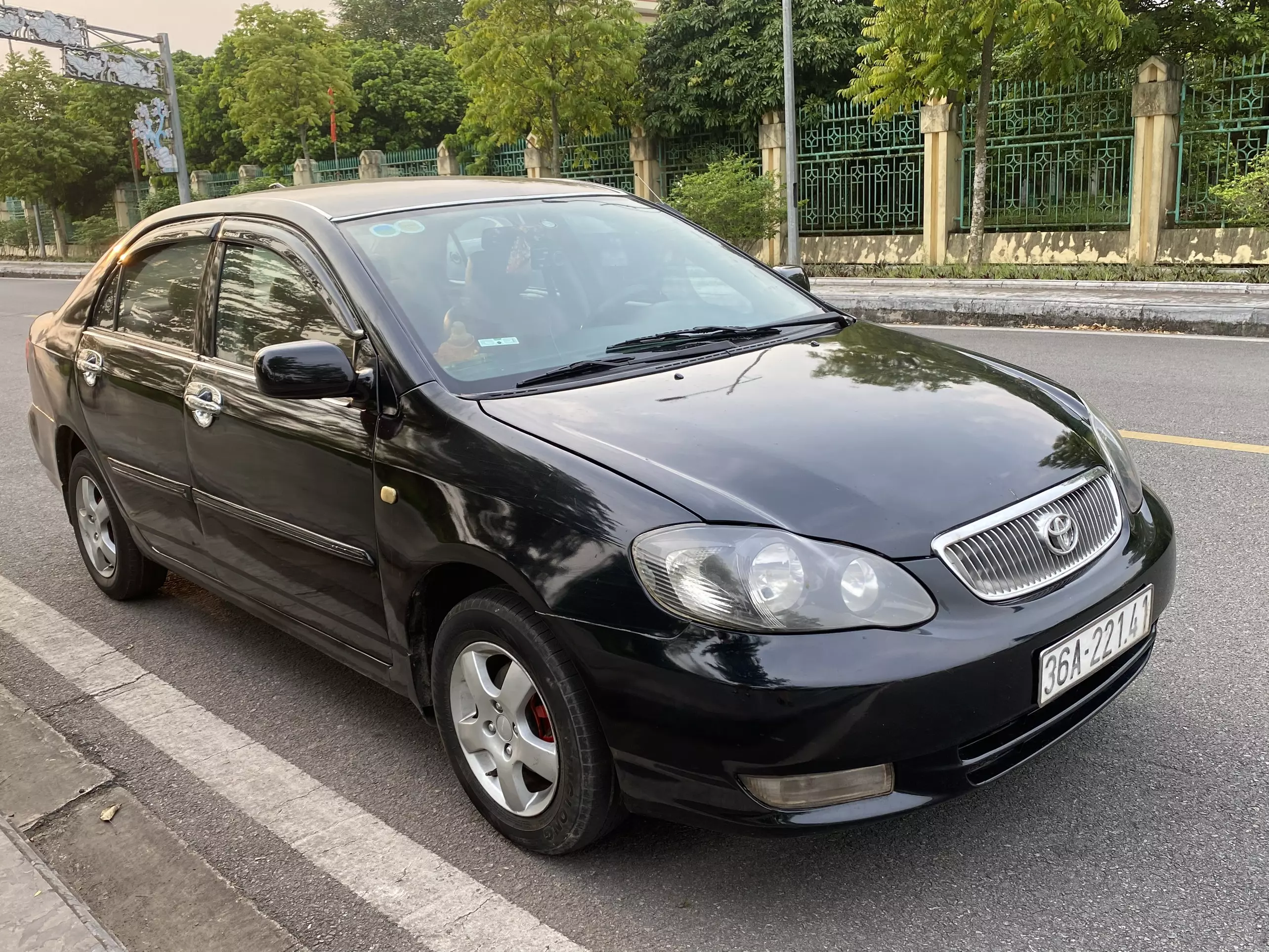 Hàng quốc dân TOYOTA ALTIS 1.3J -4