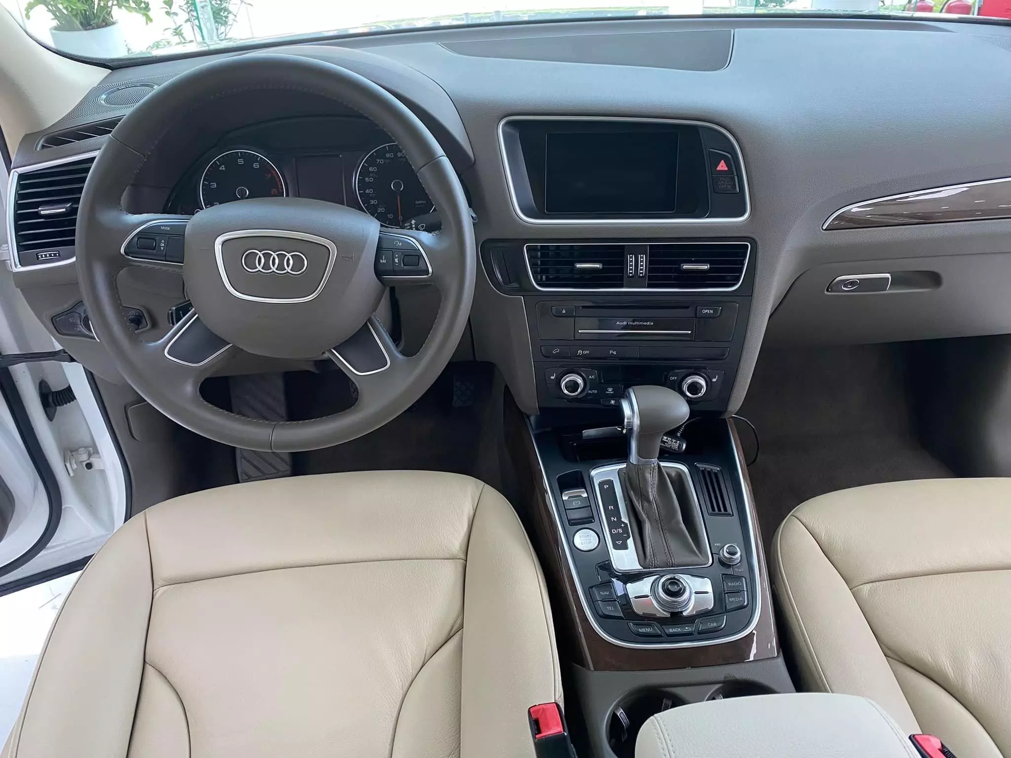 Bán Audi Q5 nhập Mỹ. bản full, sản xuất 2015, một chủ từ mới.-8