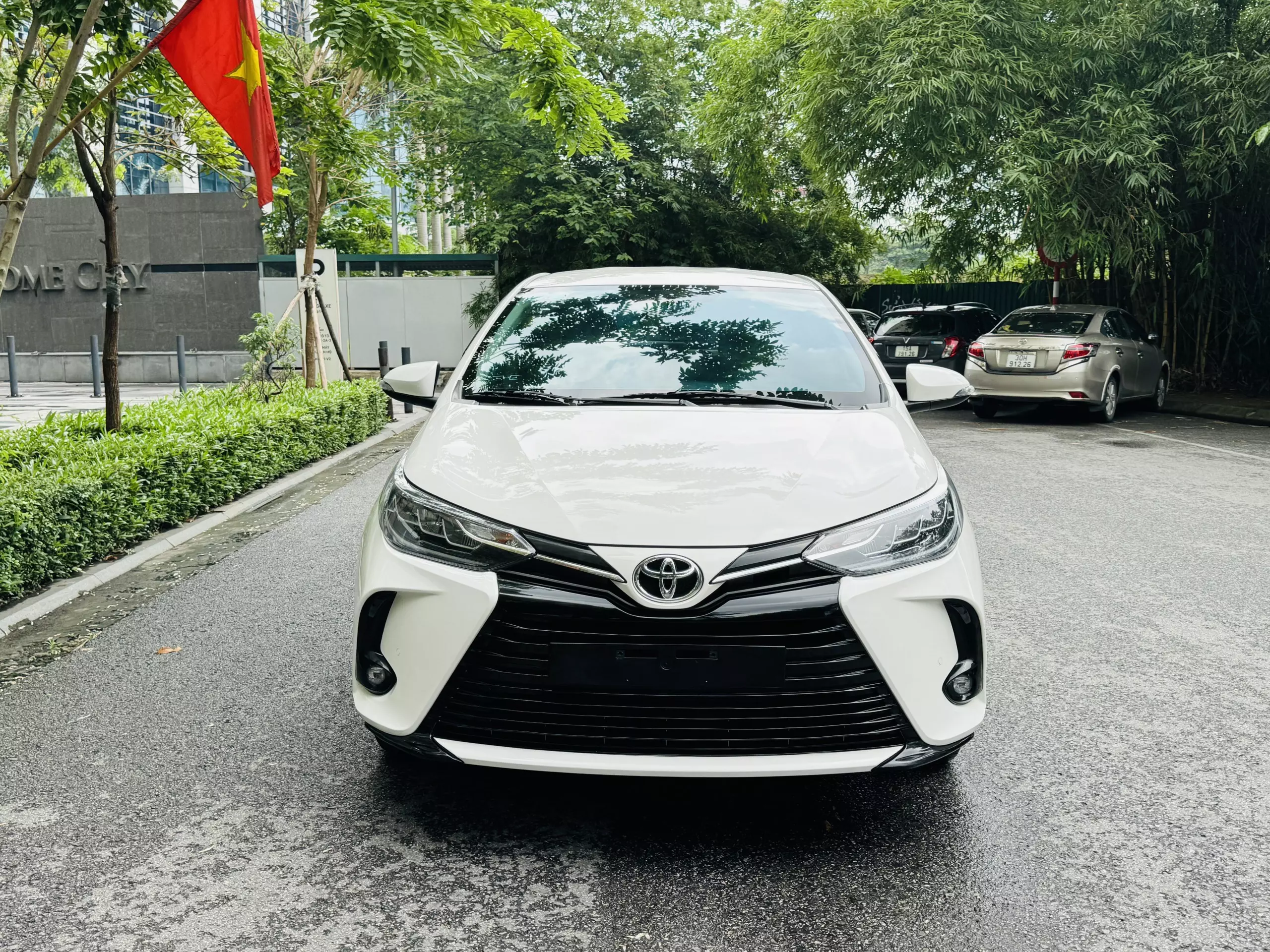 Toyota Vios 1.5G - CVT 2022-0