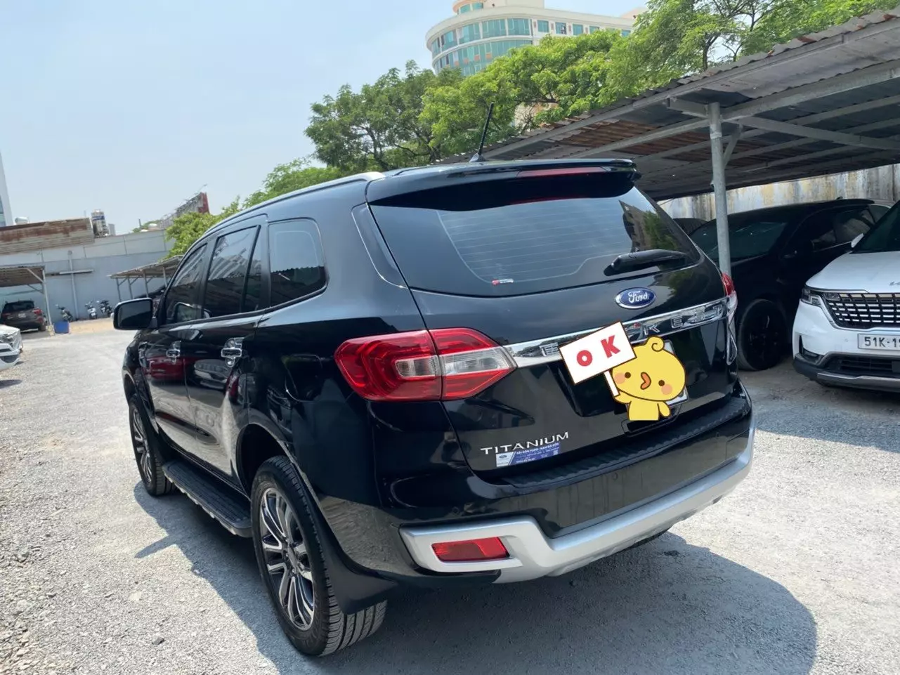 BÁN XE gia đình do không có nhu cầu dùng nữa nên cần bán Ford Everest-2