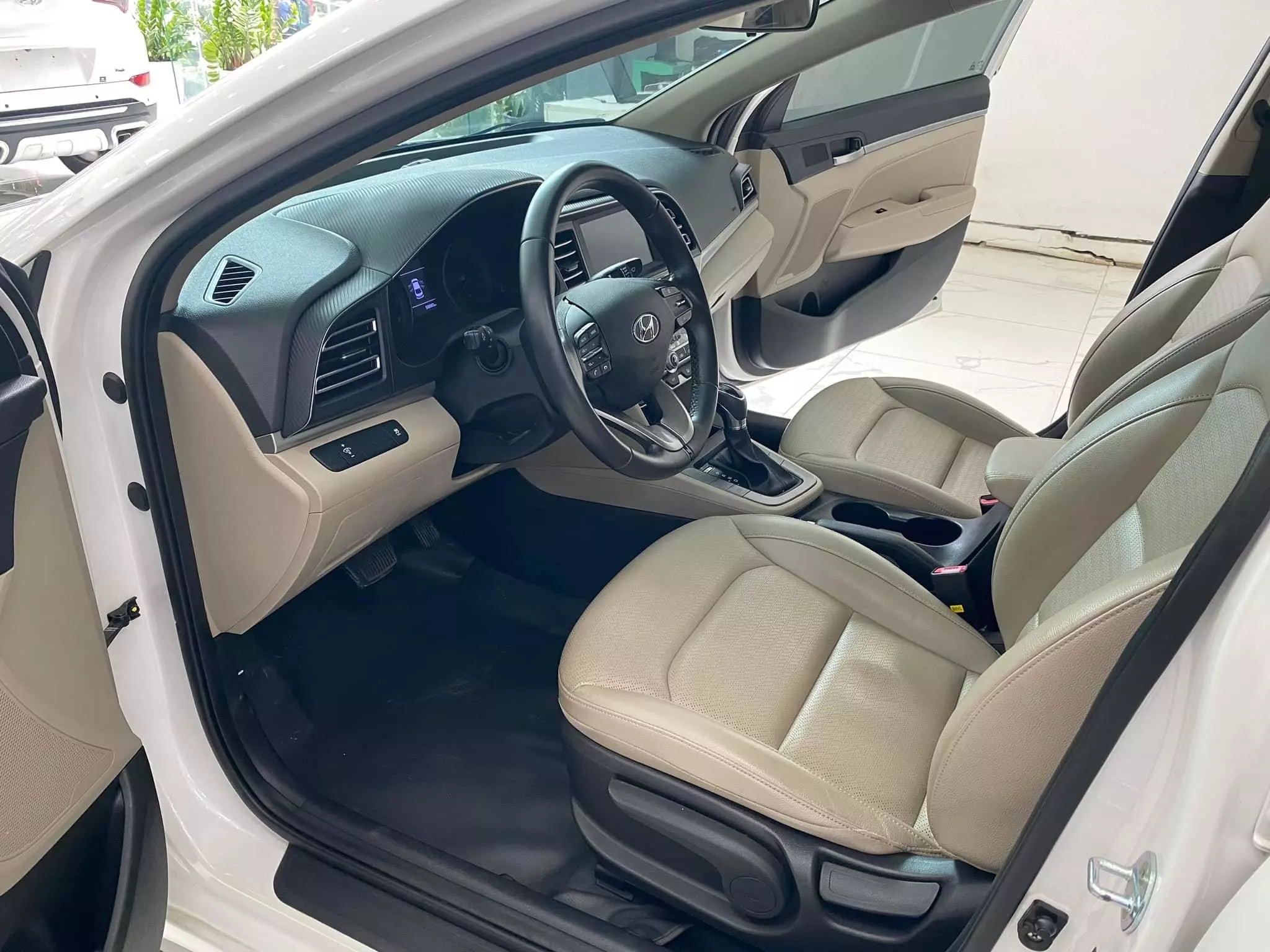 Bán Hyundai Elantra 1.6AT, sản xuất 2021, 1 chủ từ mới, xe siêu đẹp.-7