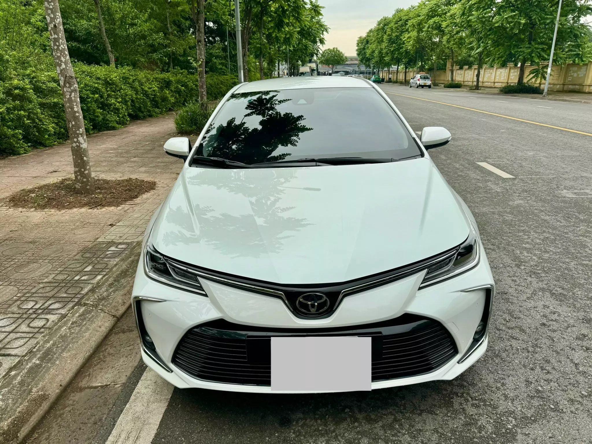 BÁN XE Corolla altis 1.8V - 2023-0