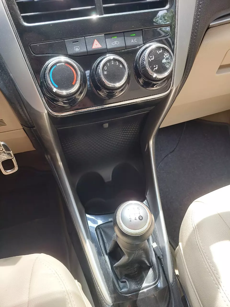 Toyota Vios 2019 1.5E MT-4