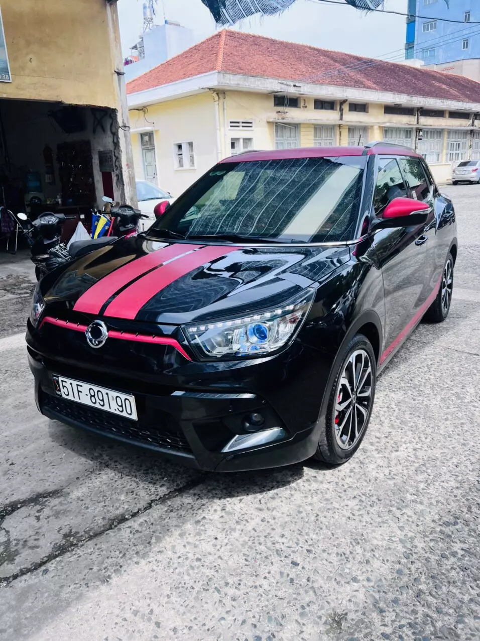 Siêu phẩm: Ssangyong Tivoli Red Package 2017 - Mới toanh, full nội thất đẹp long lanh!-5