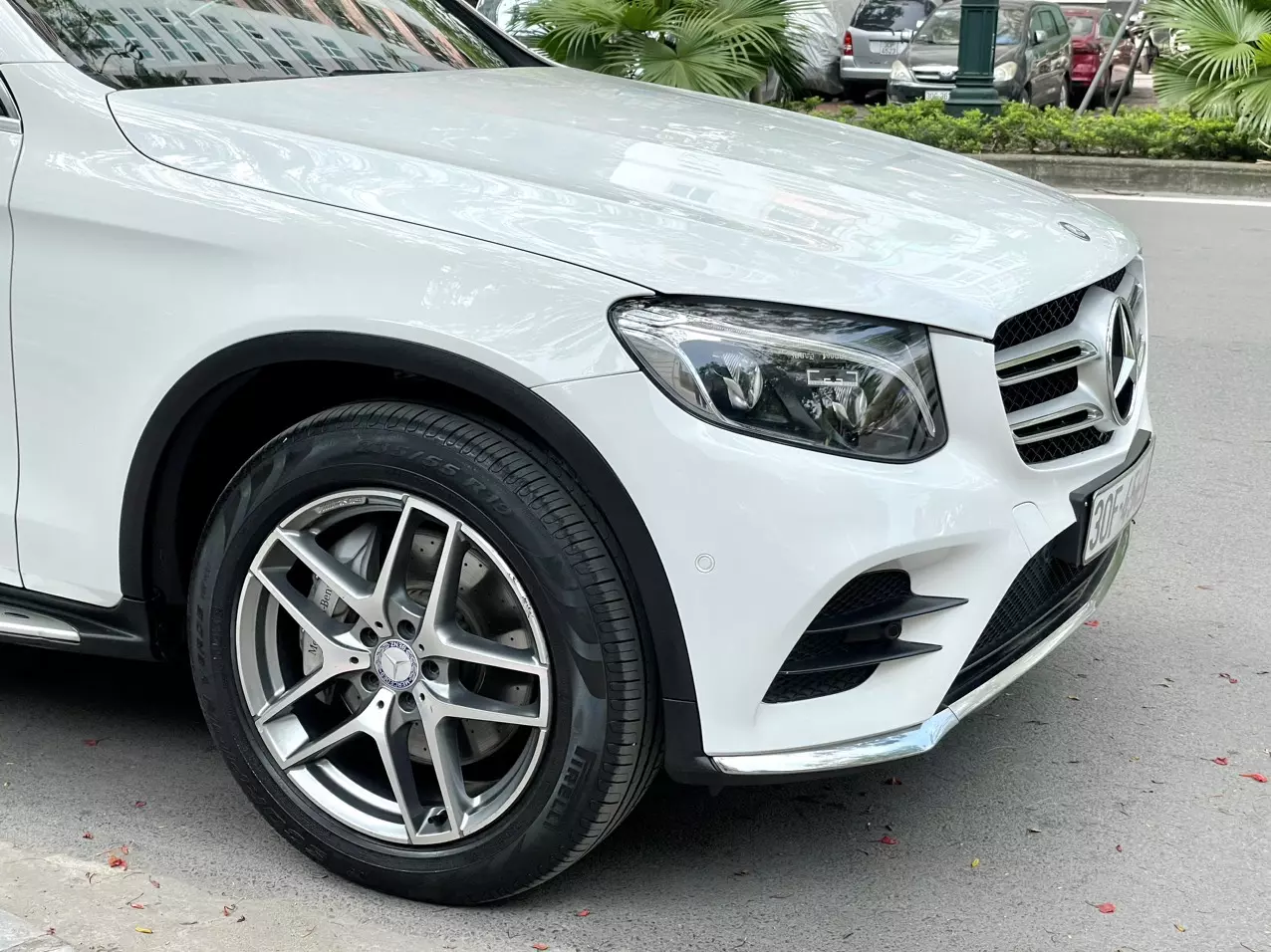 Cần ra nhanh xe GLC300-4matic sx 2016 -3