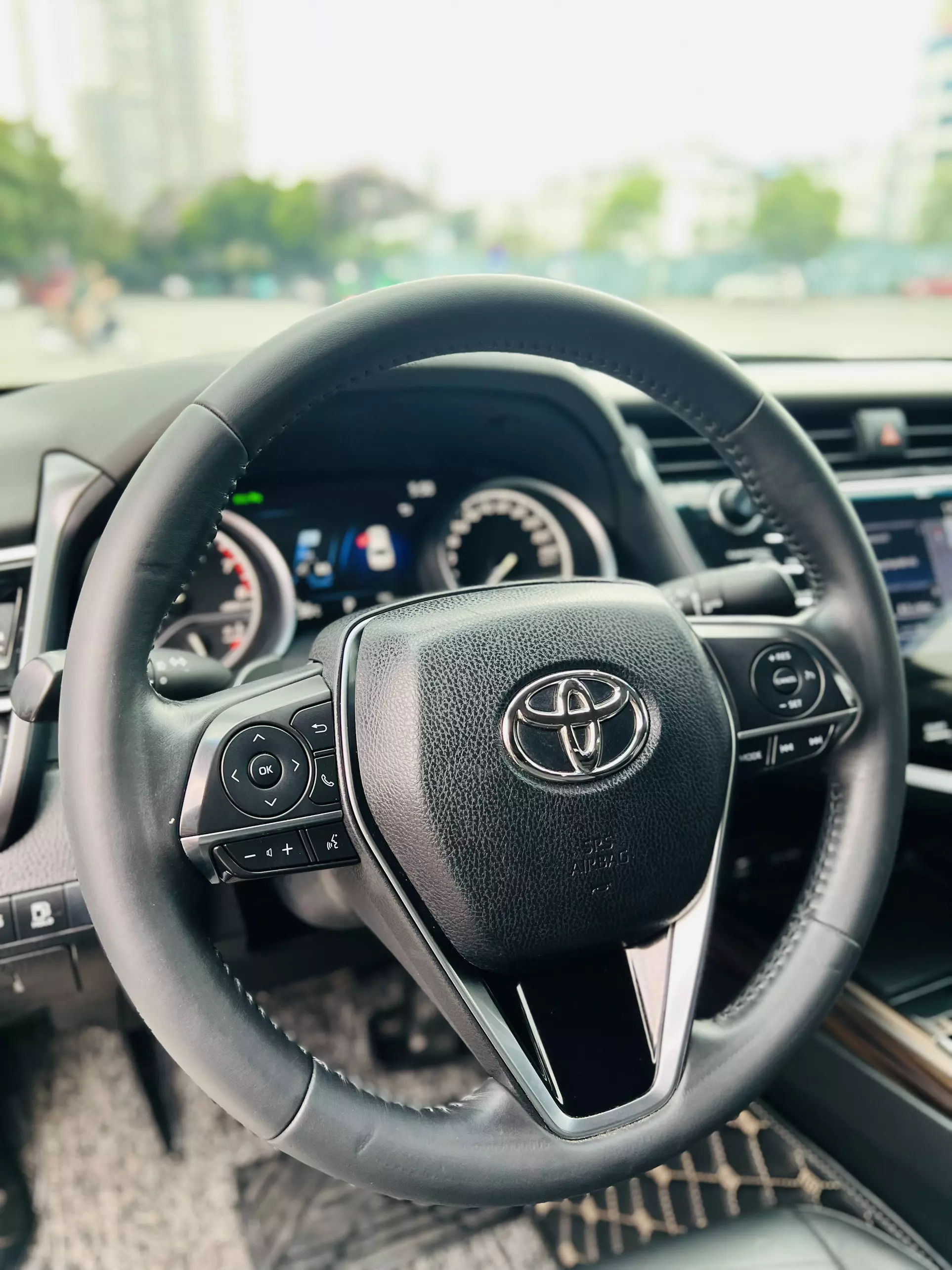 Bán ô tô Toyota Camry 2.5Q 2019, màu đen, xe nhập giá cạnh tranh-7